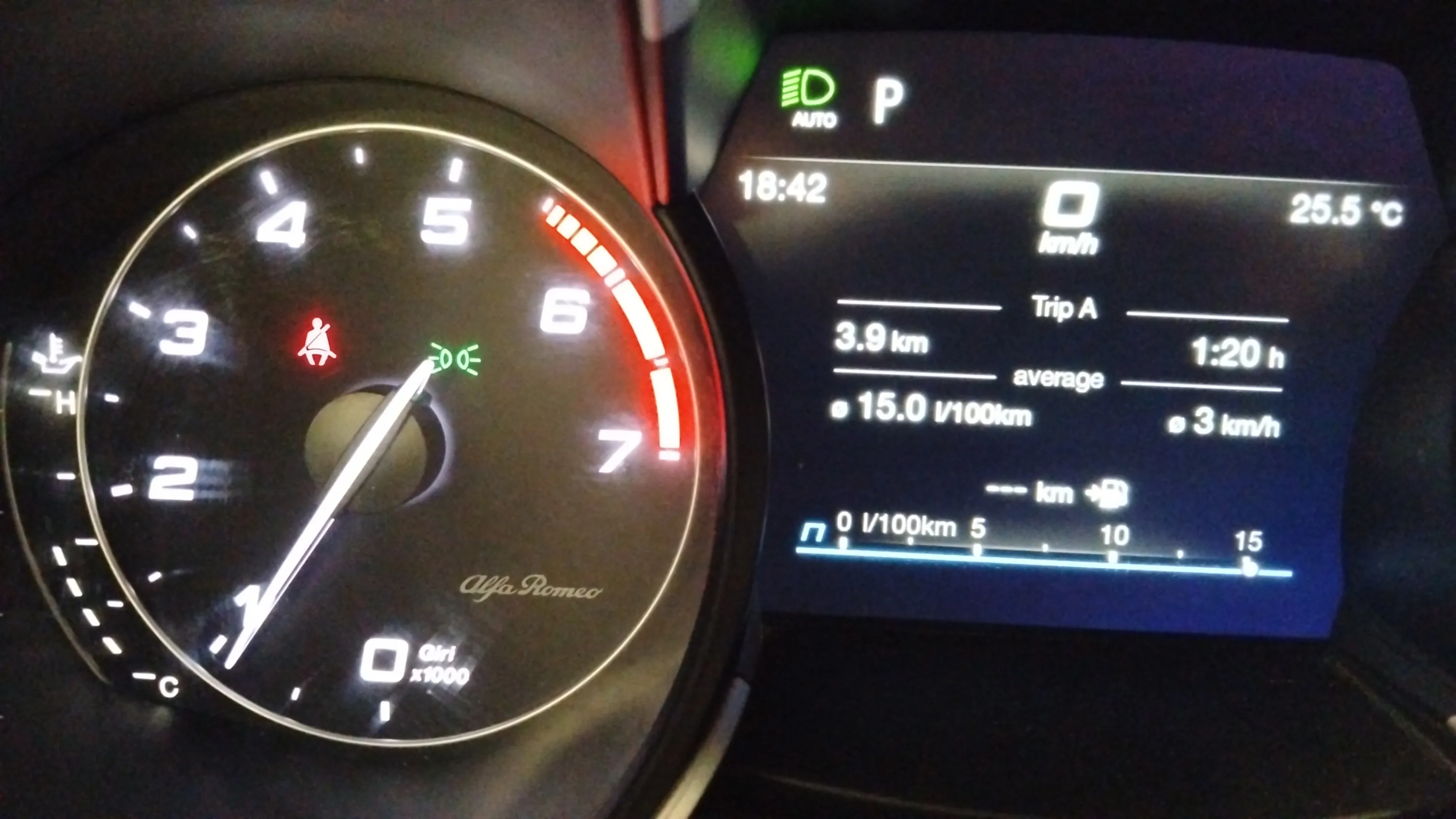 Alfa Romeo Stelvio 2.0 Gasolina Sprint Q4 - foto 14