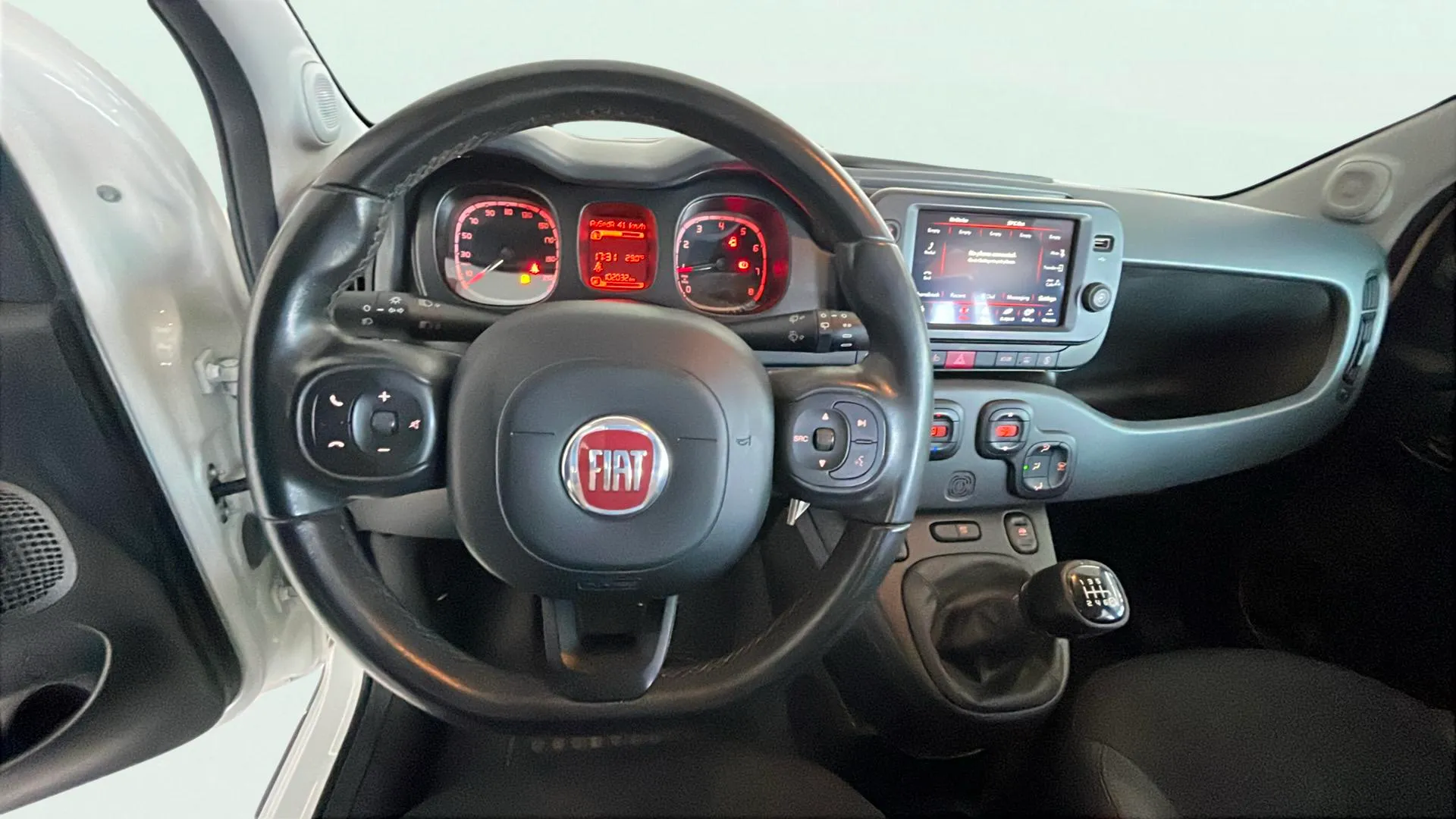 Fiat Panda Cross 1.0 Hybrid - foto 16
