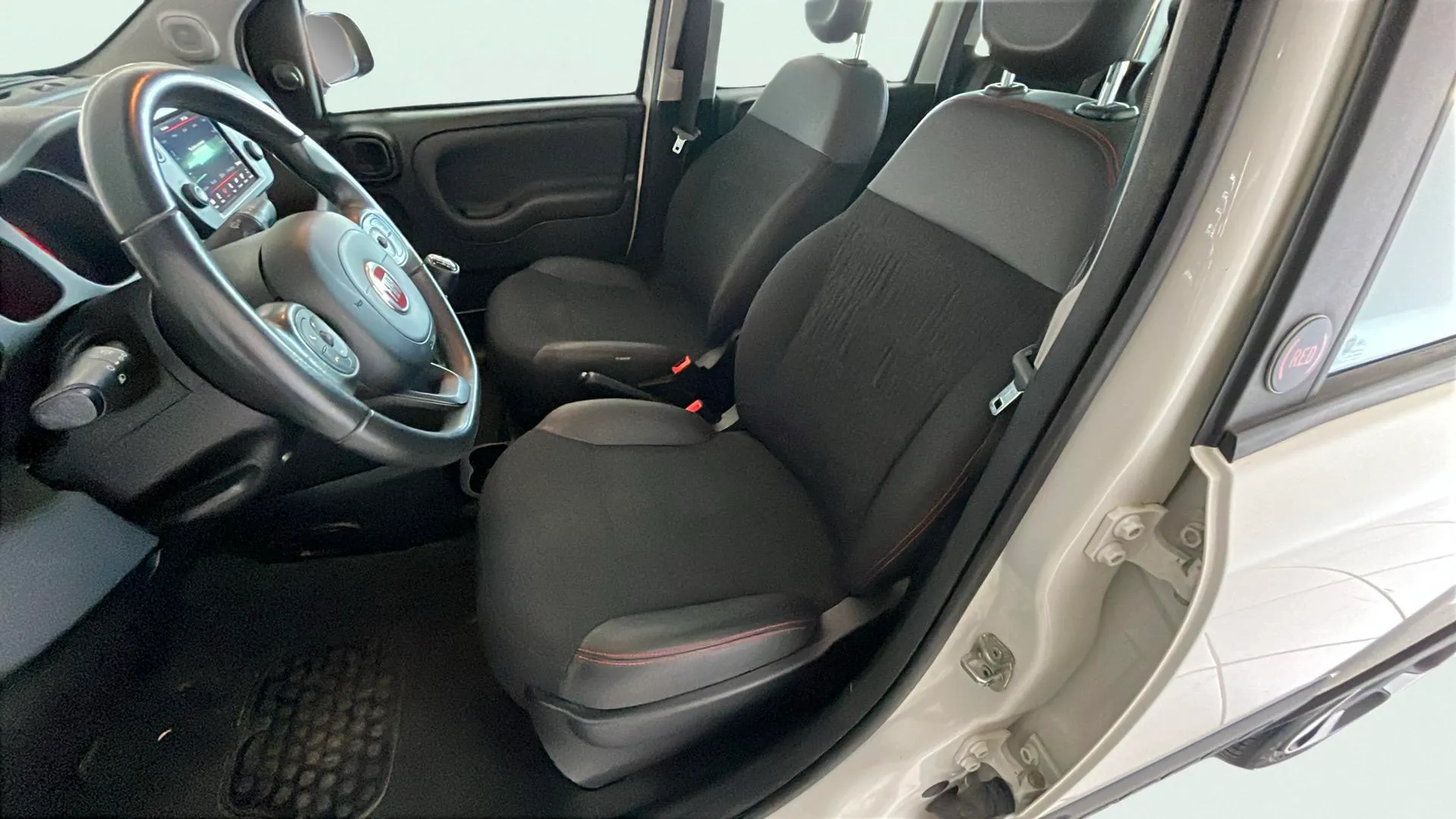Fiat Panda Cross 1.0 Hybrid - foto 12