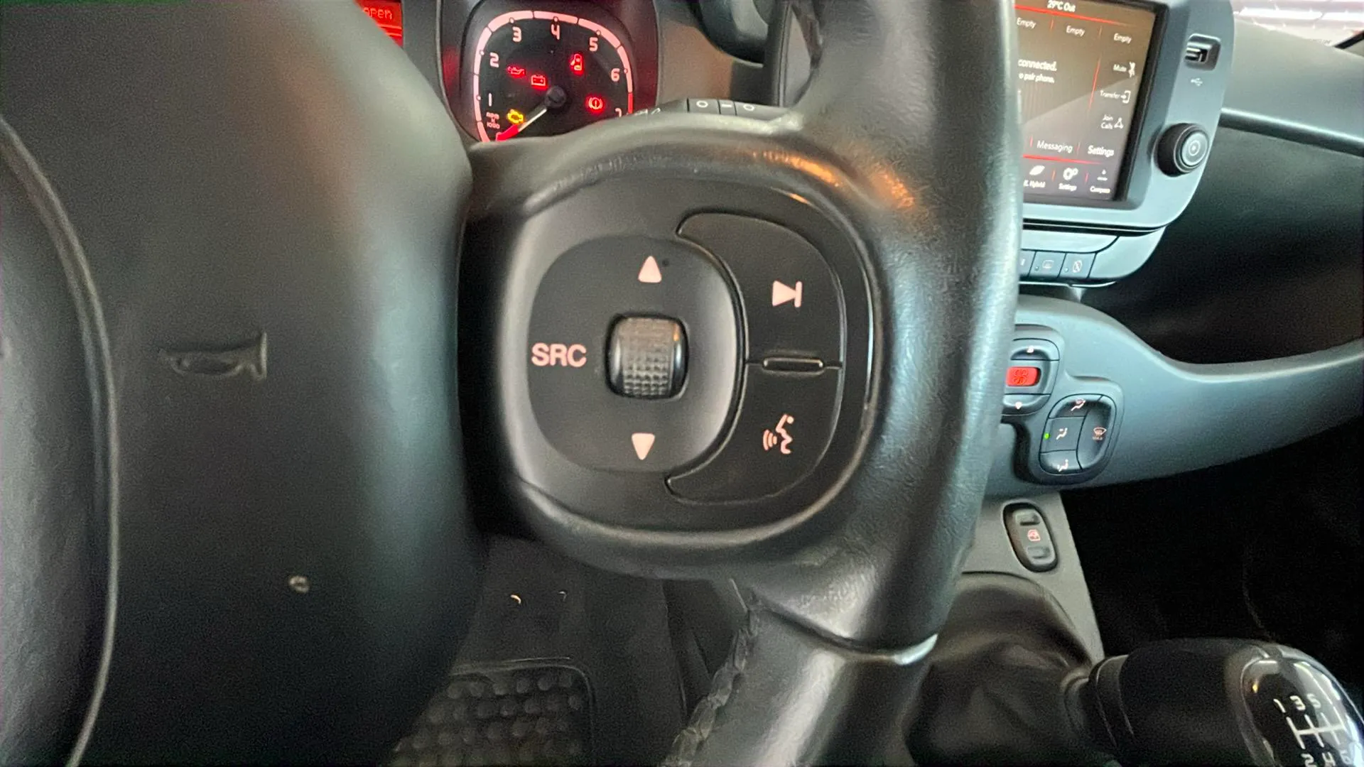 Fiat Panda Cross 1.0 Hybrid - foto 23