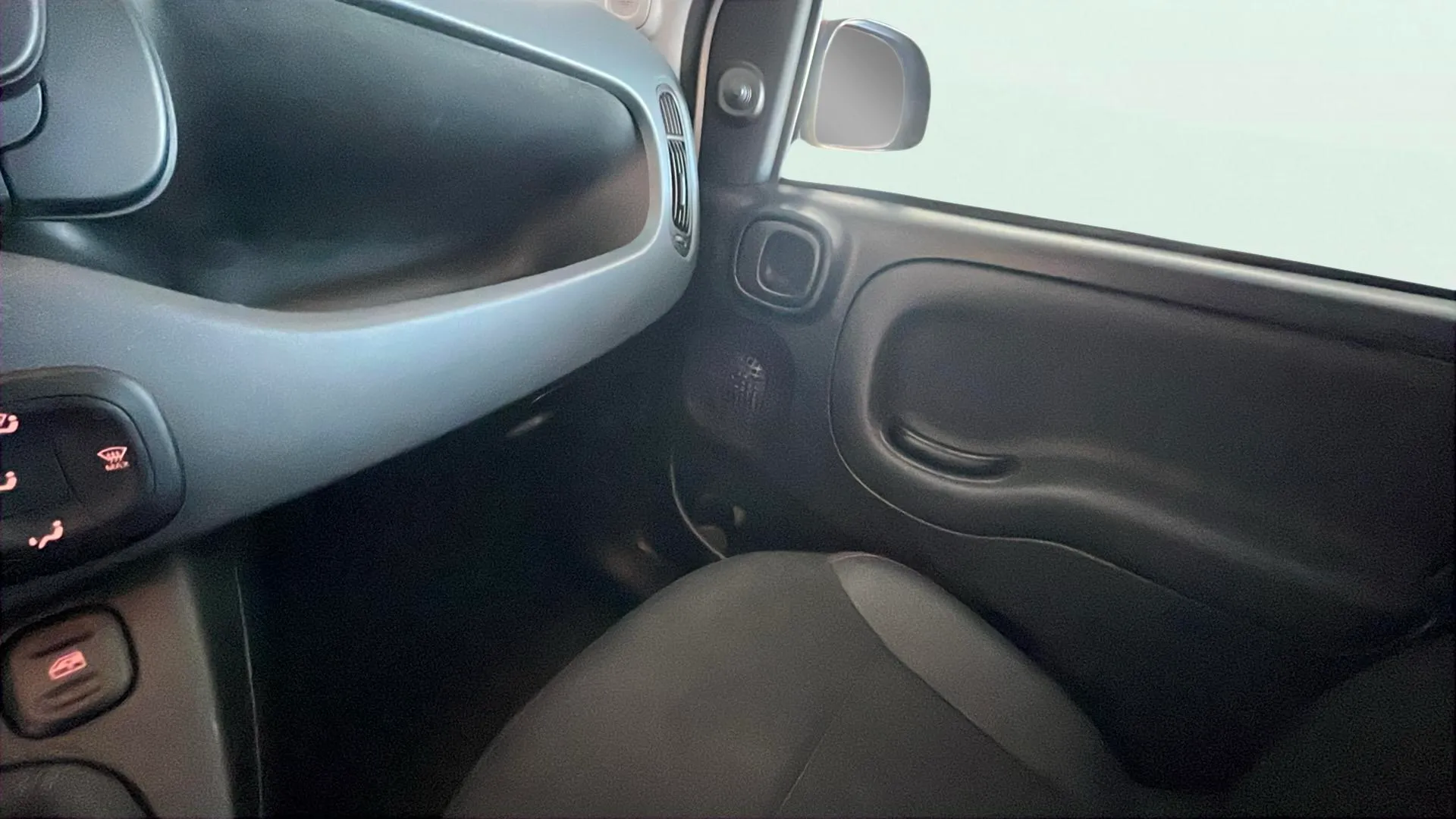 Fiat Panda Cross 1.0 Hybrid - foto 28