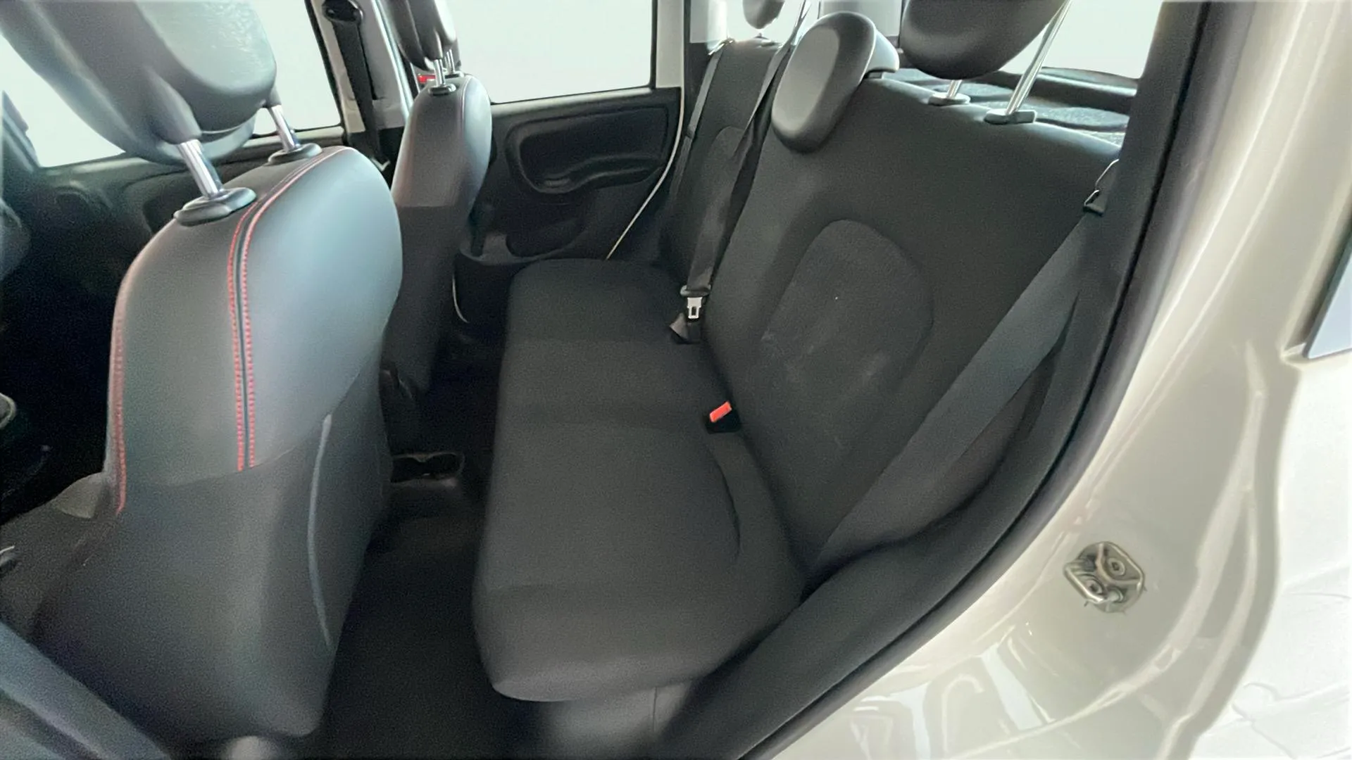 Fiat Panda Cross 1.0 Hybrid - foto 13