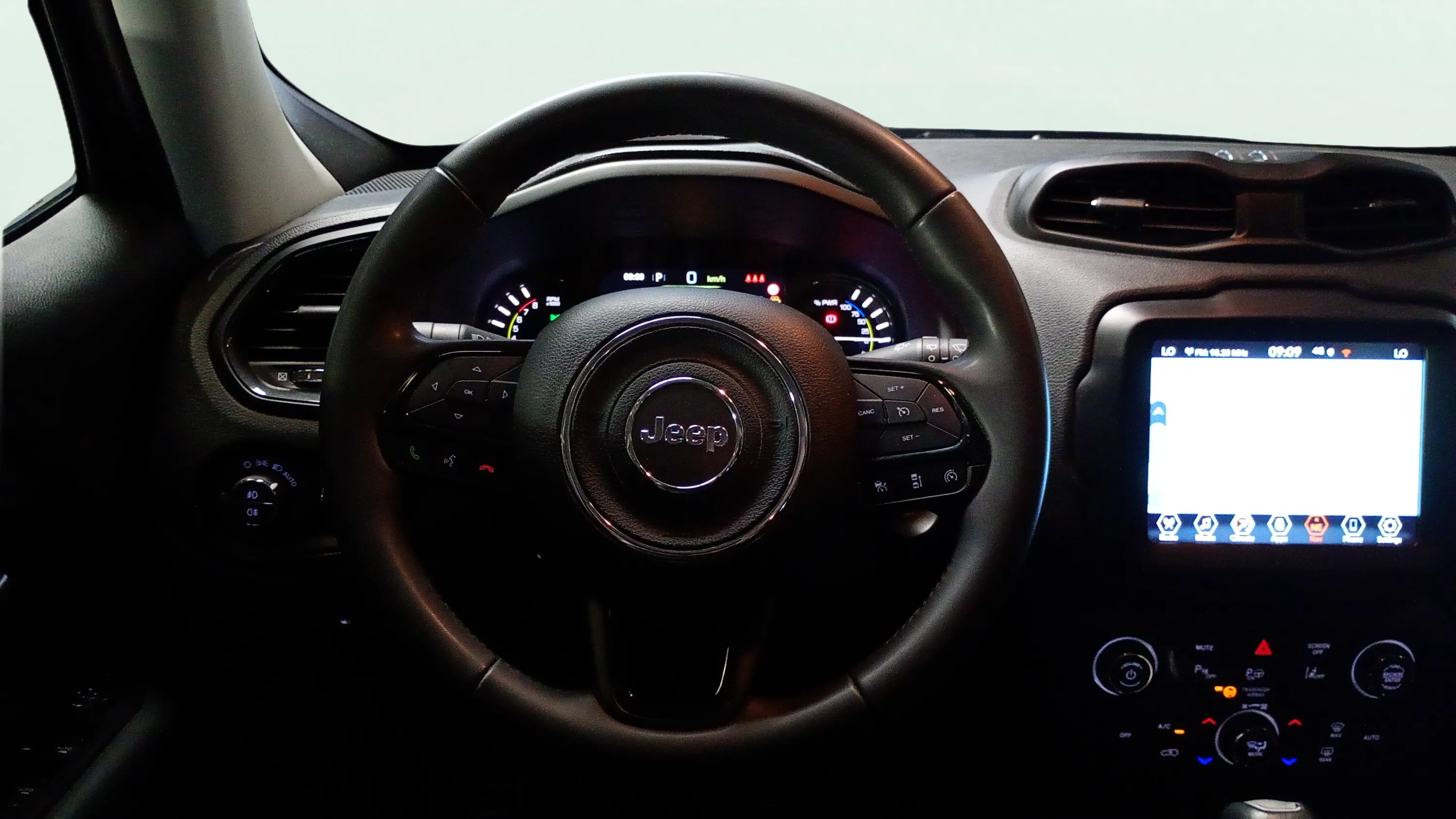 Jeep Renegade 4xe 1.3 PHEV Limited - foto 8