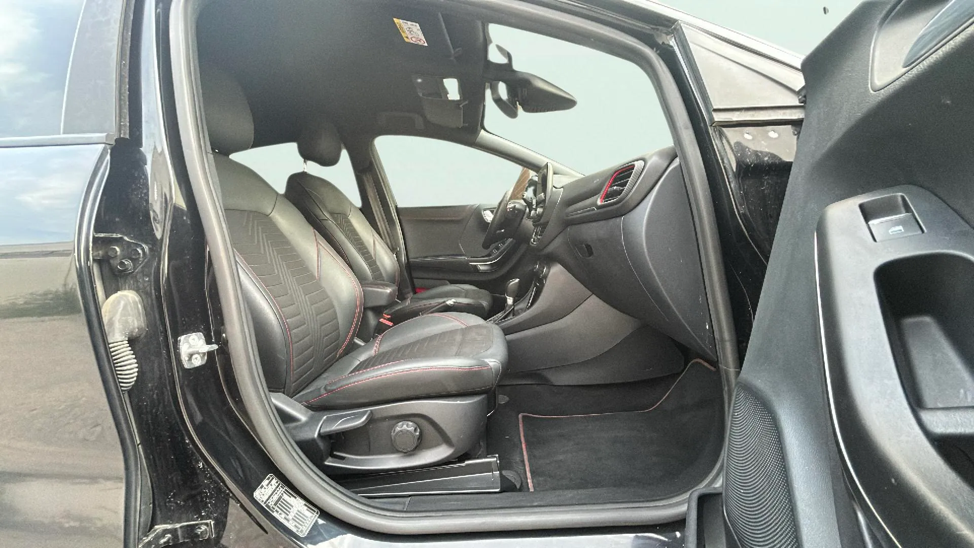 Ford Puma 1.0 EcoBoost ST-Line MHEV - foto 15