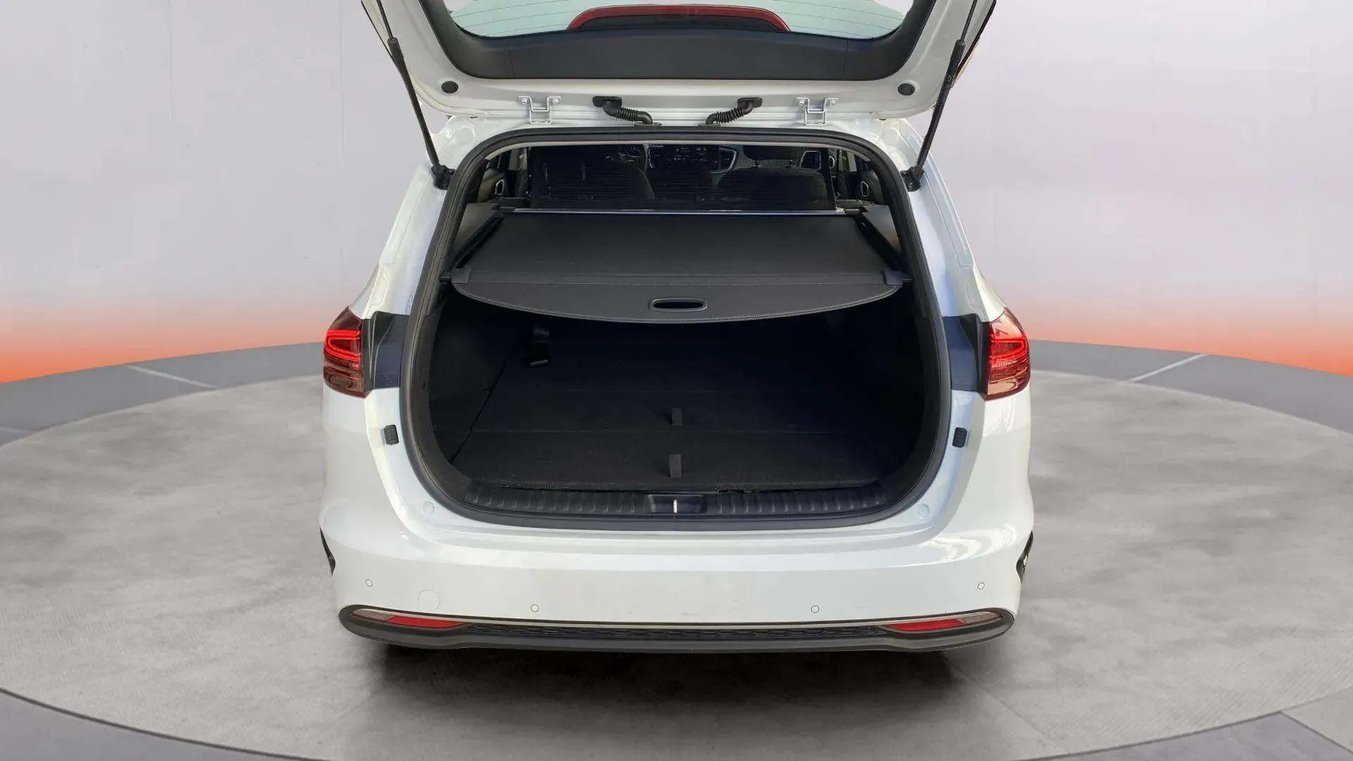 Kia Ceed Tourer 1.0 T-GDi Concept - foto 9