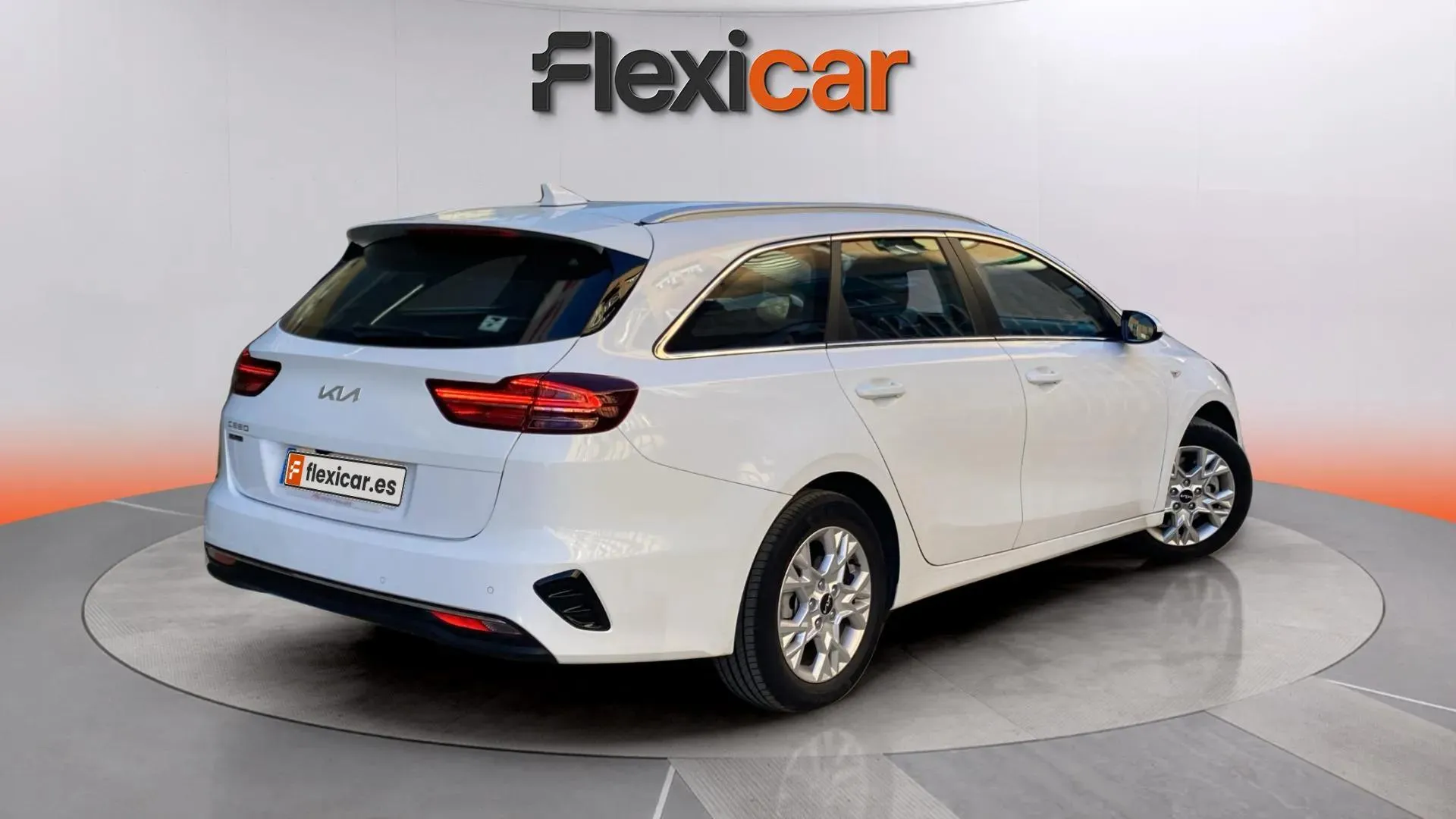 Kia Ceed Tourer 1.0 T-GDi Concept - foto 6
