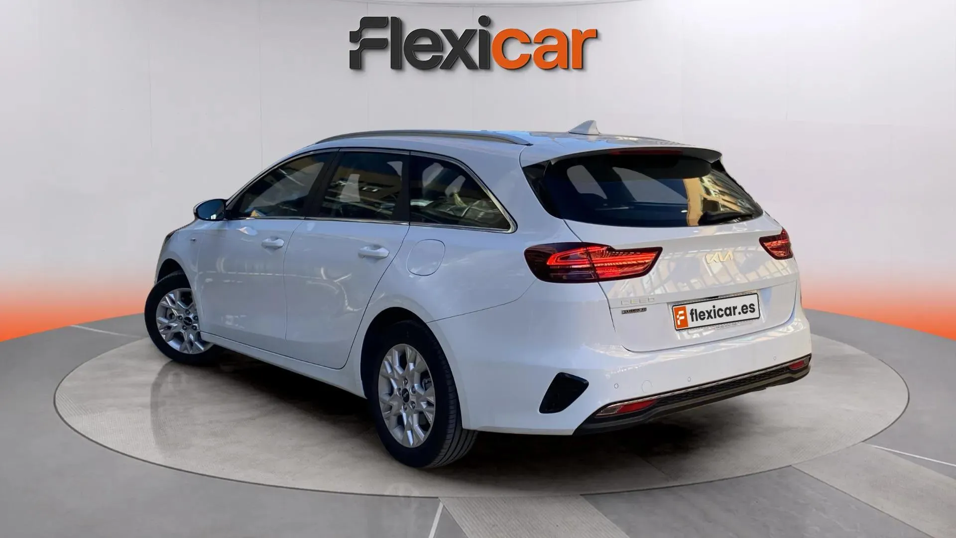 Kia Ceed Tourer 1.0 T-GDi Concept - foto 8