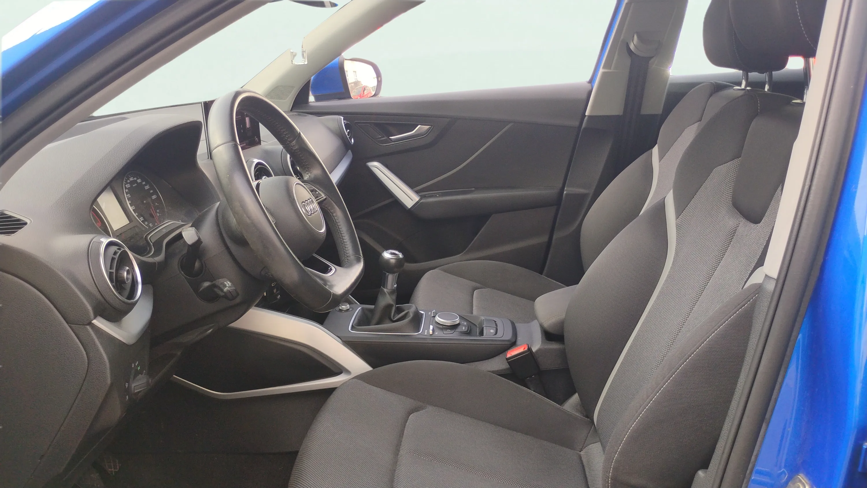 Audi Q2 Advanced 30 TFSI - foto 12
