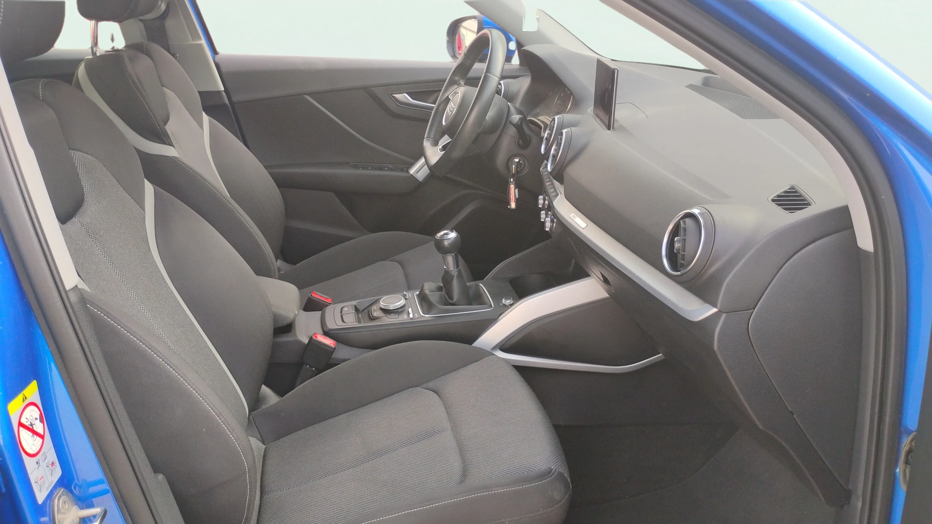 Audi Q2 Advanced 30 TFSI - foto 14