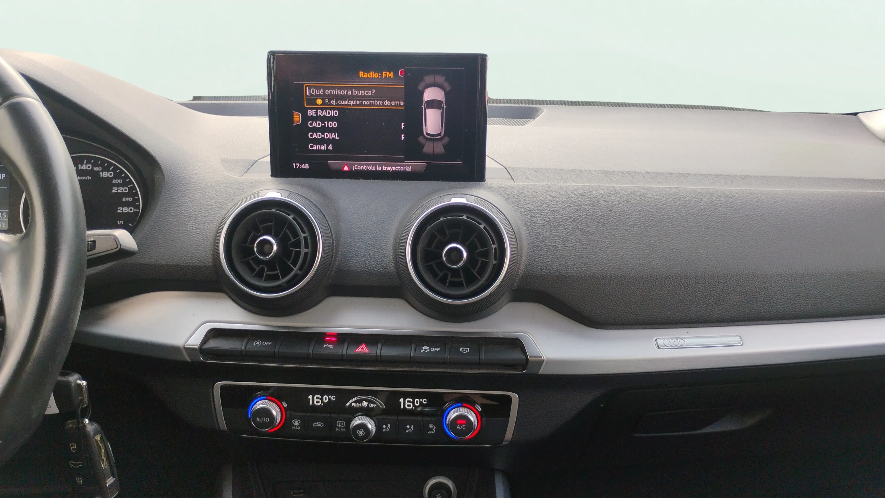 Audi Q2 Advanced 30 TFSI - foto 13