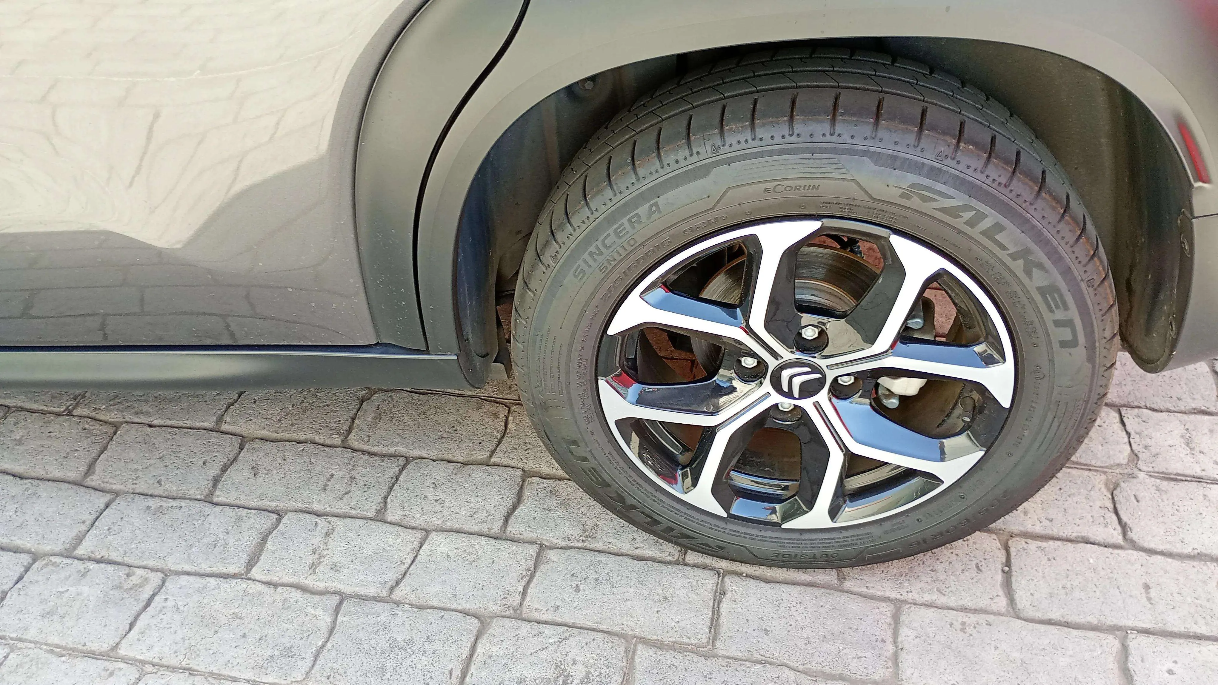 Citroën C3 Aircross PureTech C-Series - foto 18