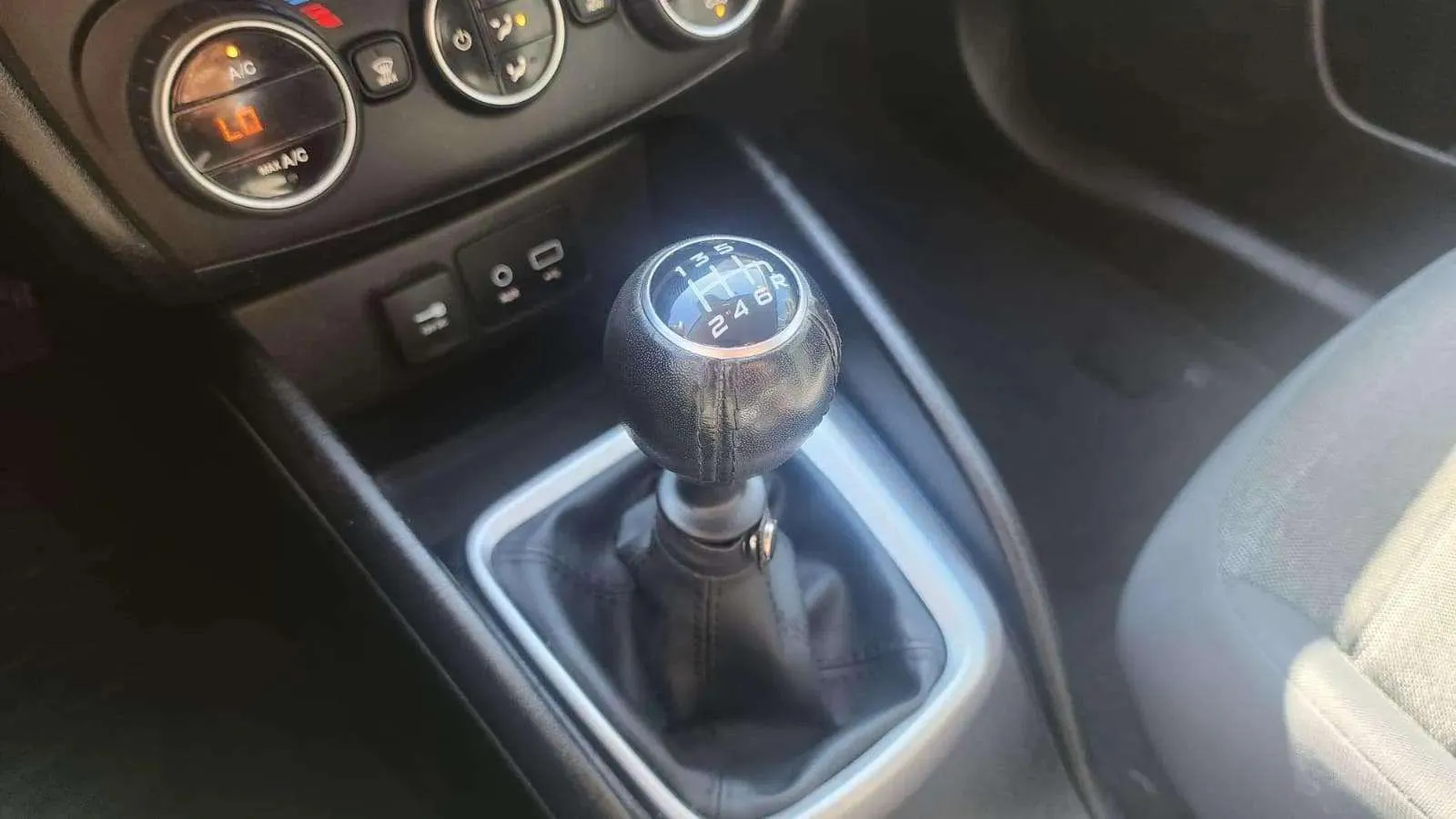 Fiat Tipo 1.4 16v Lounge gasolina - foto 19