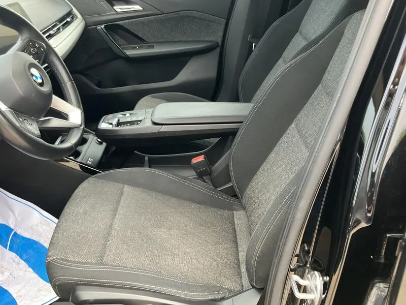 BMW X1 sDrive18d - foto 12