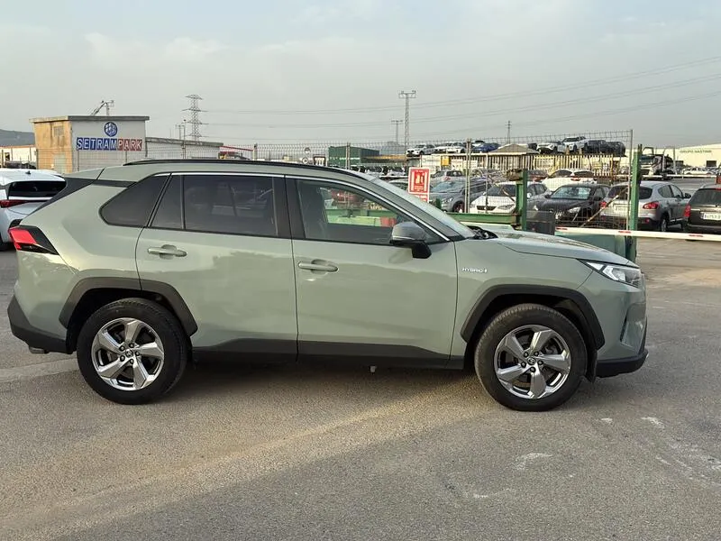 Toyota RAV4 2.5l 220H Advance Plus - foto 7