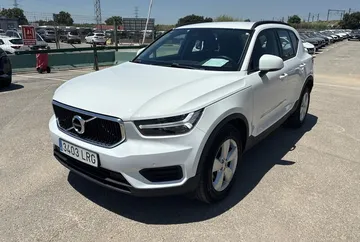 volvo xc40 15 t2 momentum core auto gasolina automatica arval barcelona 903000000275794