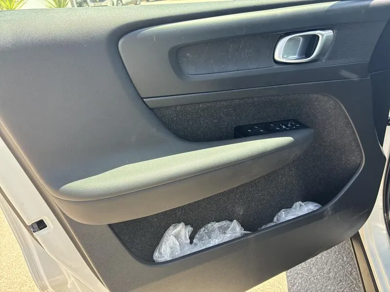 Volvo XC40 1.5 T2 Momentum Core - foto 27