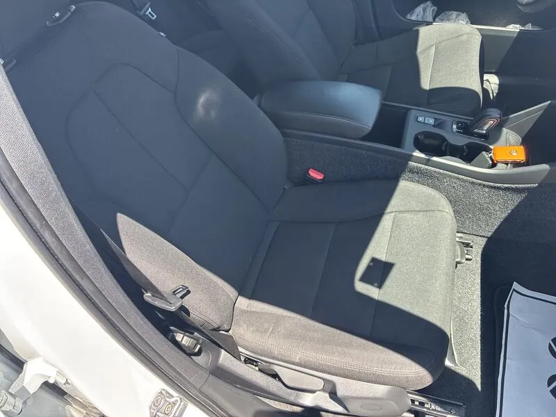 Volvo XC40 1.5 T2 Momentum Core - foto 22