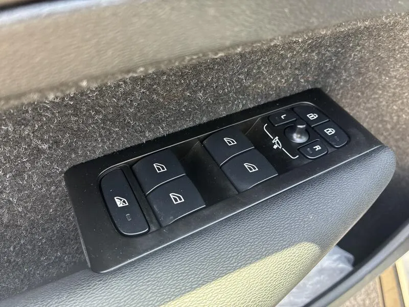 Volvo XC40 1.5 T2 Momentum Core - foto 28
