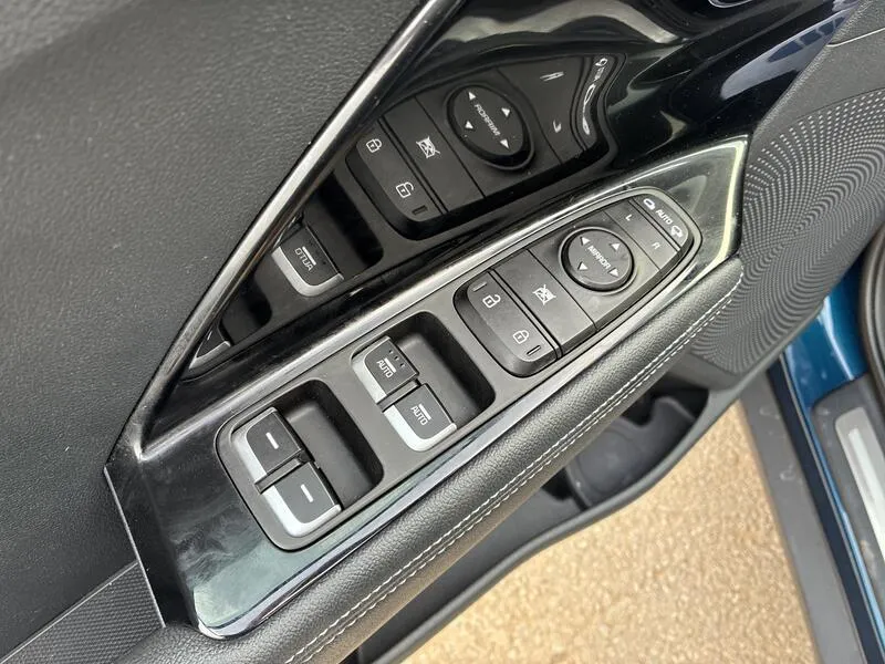 Kia Niro 1.6 GDi PHEV Emotion - foto 30