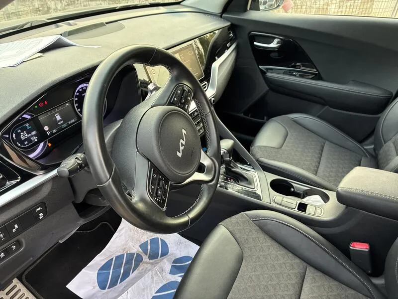 Kia Niro 1.6 GDi PHEV Emotion - foto 32