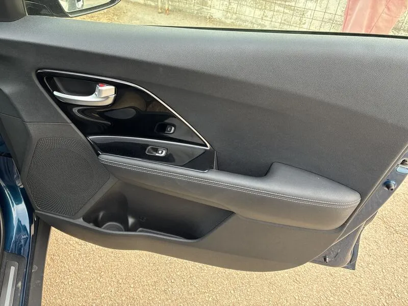 Kia Niro 1.6 GDi PHEV Emotion - foto 23