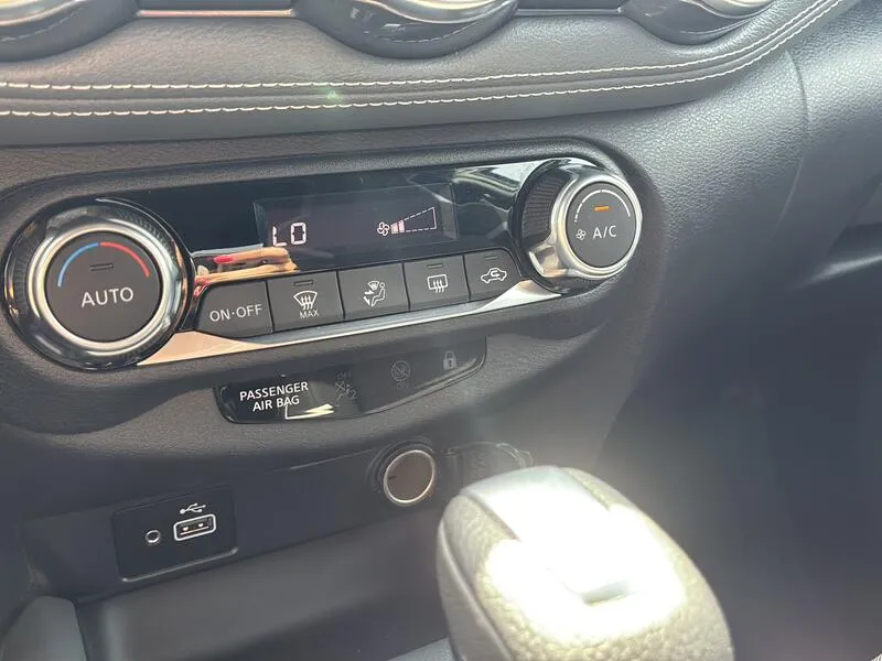 Nissan Juke DIG-T DCT N-Connecta (AC2) - foto 36
