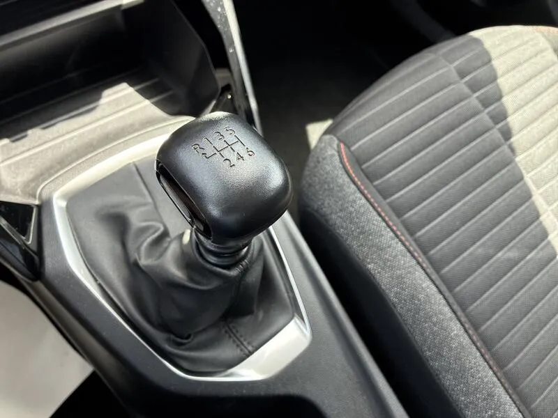 Peugeot 2008 Active Pack BlueHDi - foto 40