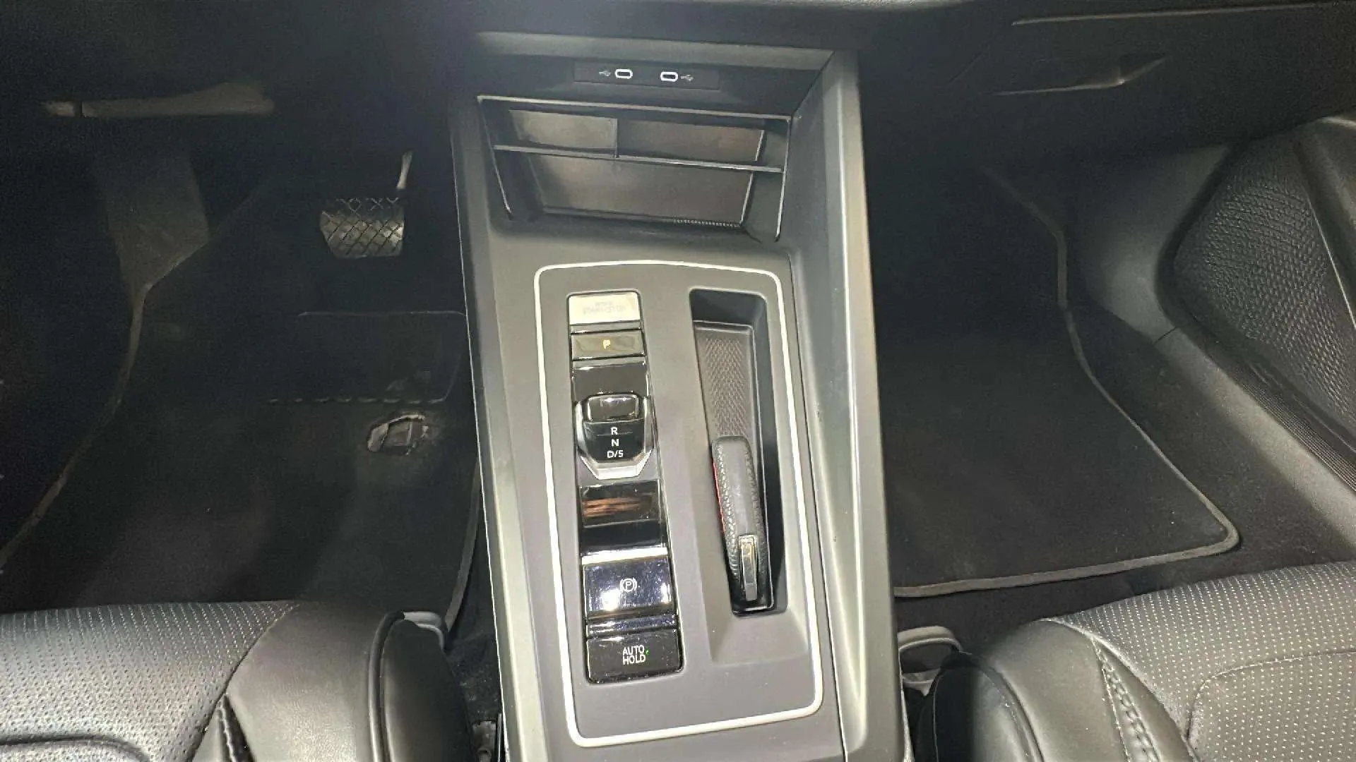 Volkswagen Golf Advance 2.0 TDI DSG - foto 14