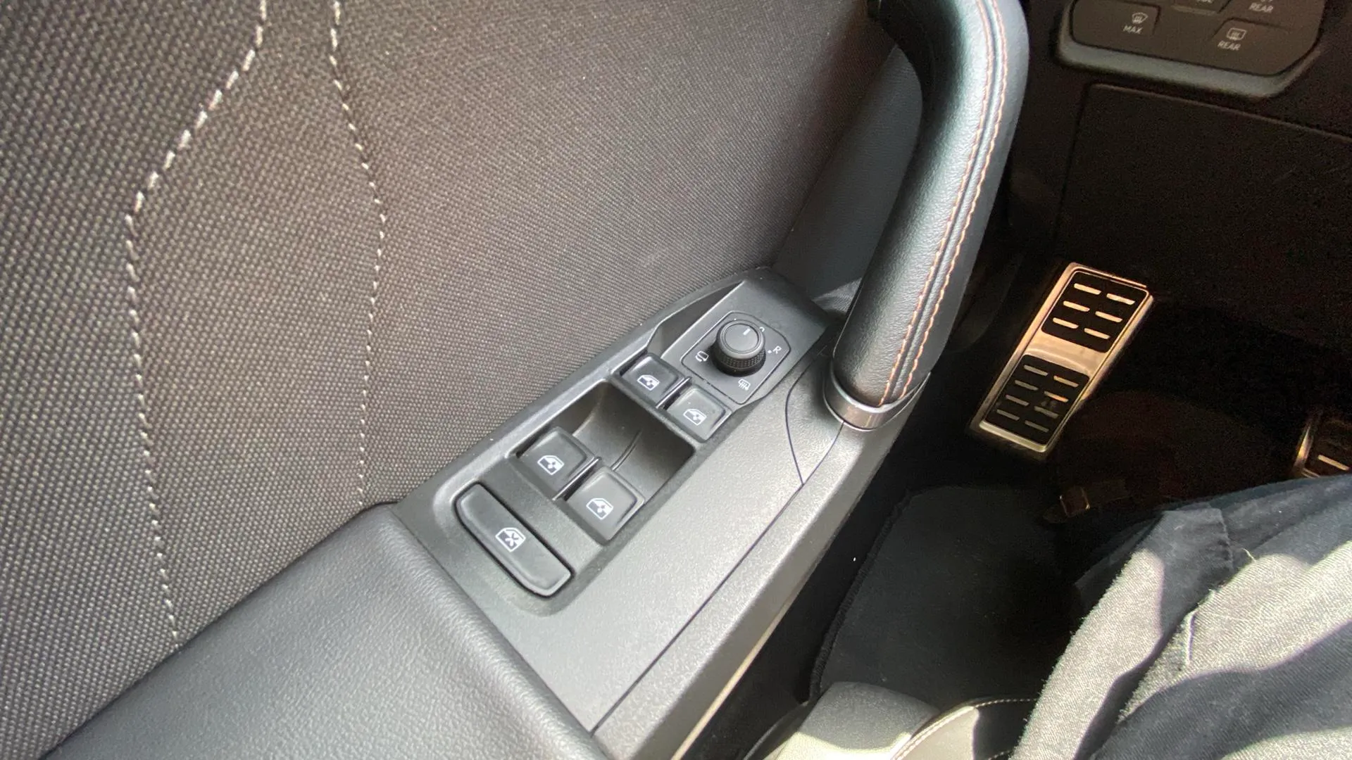 Cupra León 1.5 TSI e-Hybrid 150W DSG - foto 21
