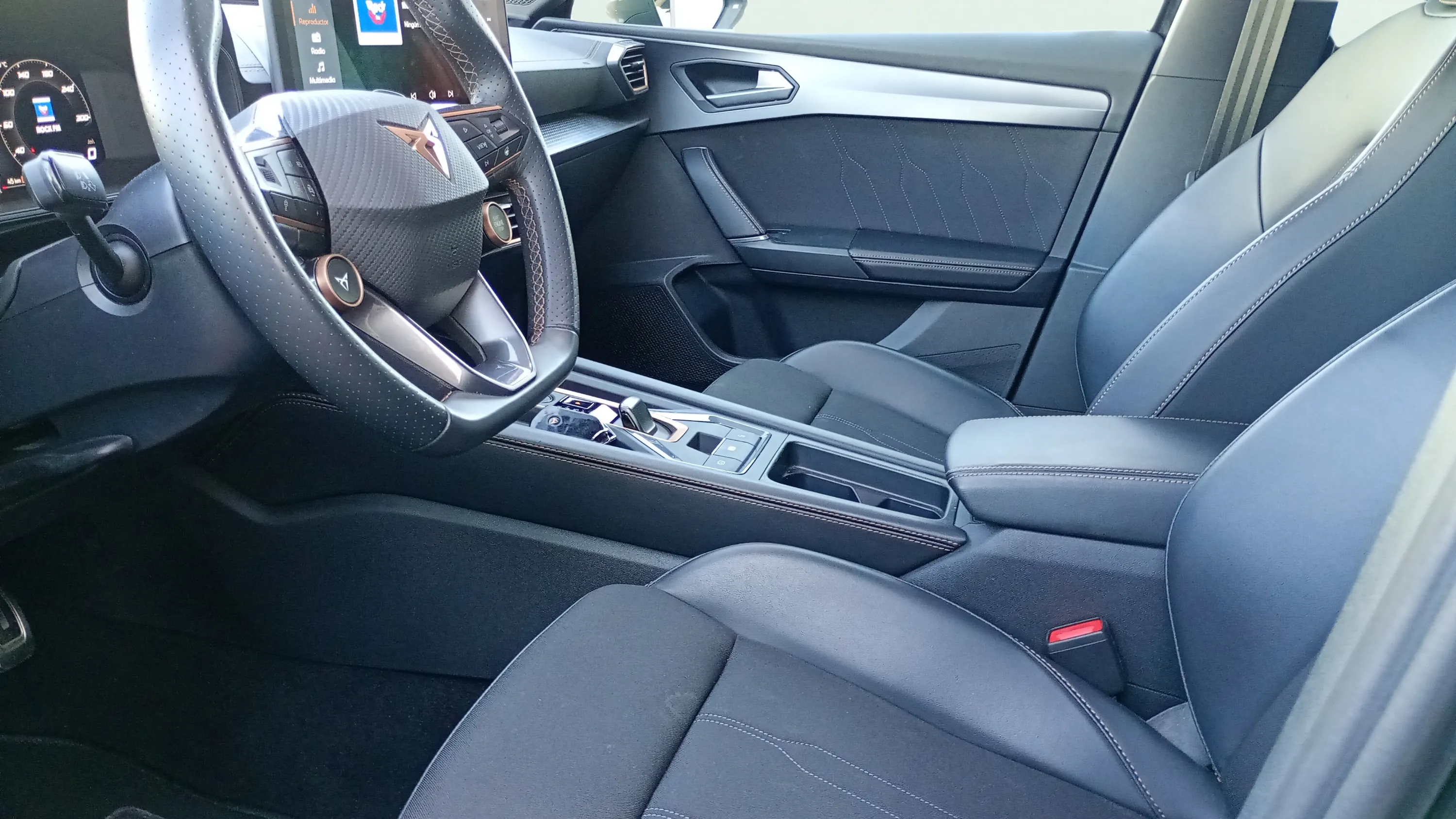 Cupra León SP 1.5 TSI e-Hybrid 150W DSG - foto 25