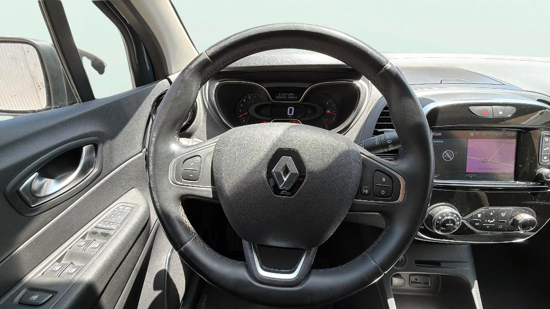 Renault Captur Limited TCe - foto 11