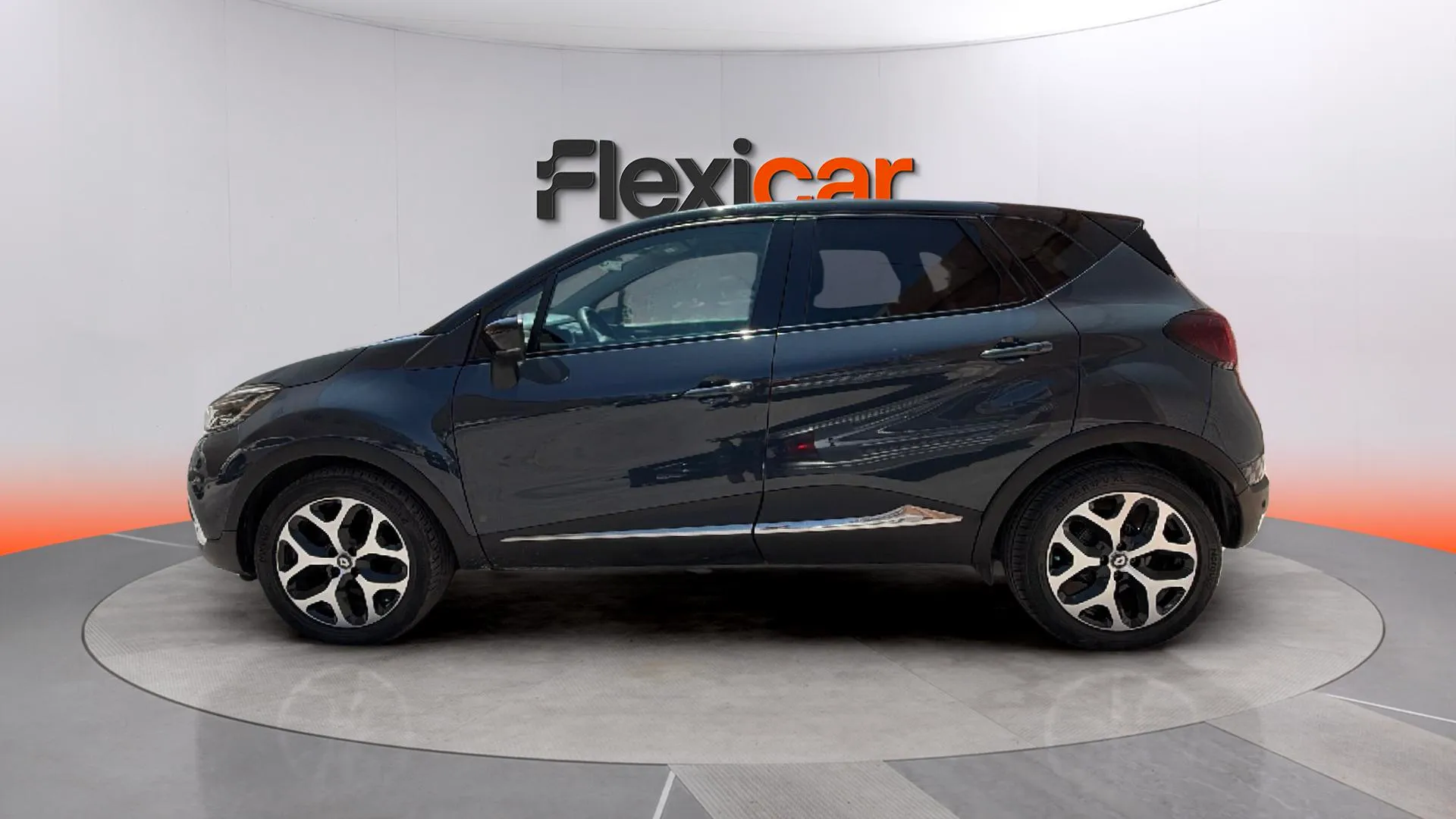 Renault Captur Limited TCe - foto 4