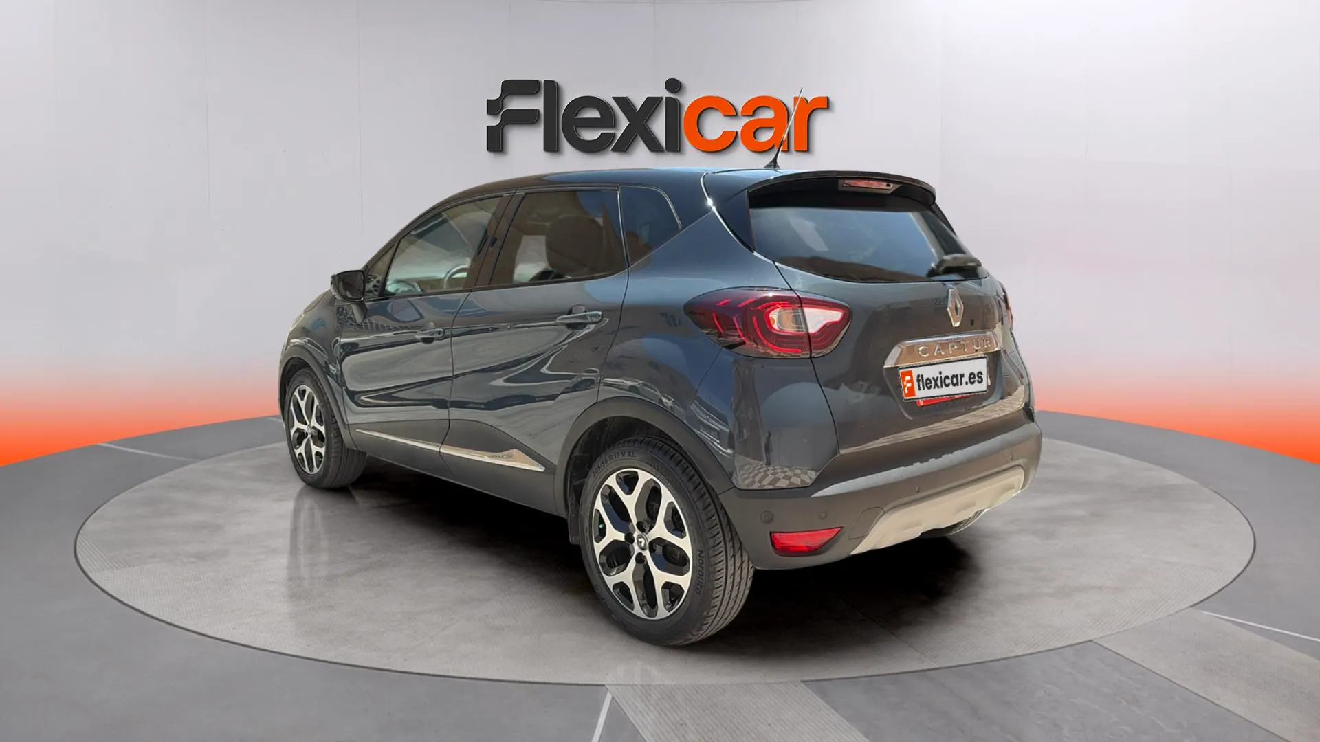 Renault Captur Limited TCe - foto 5