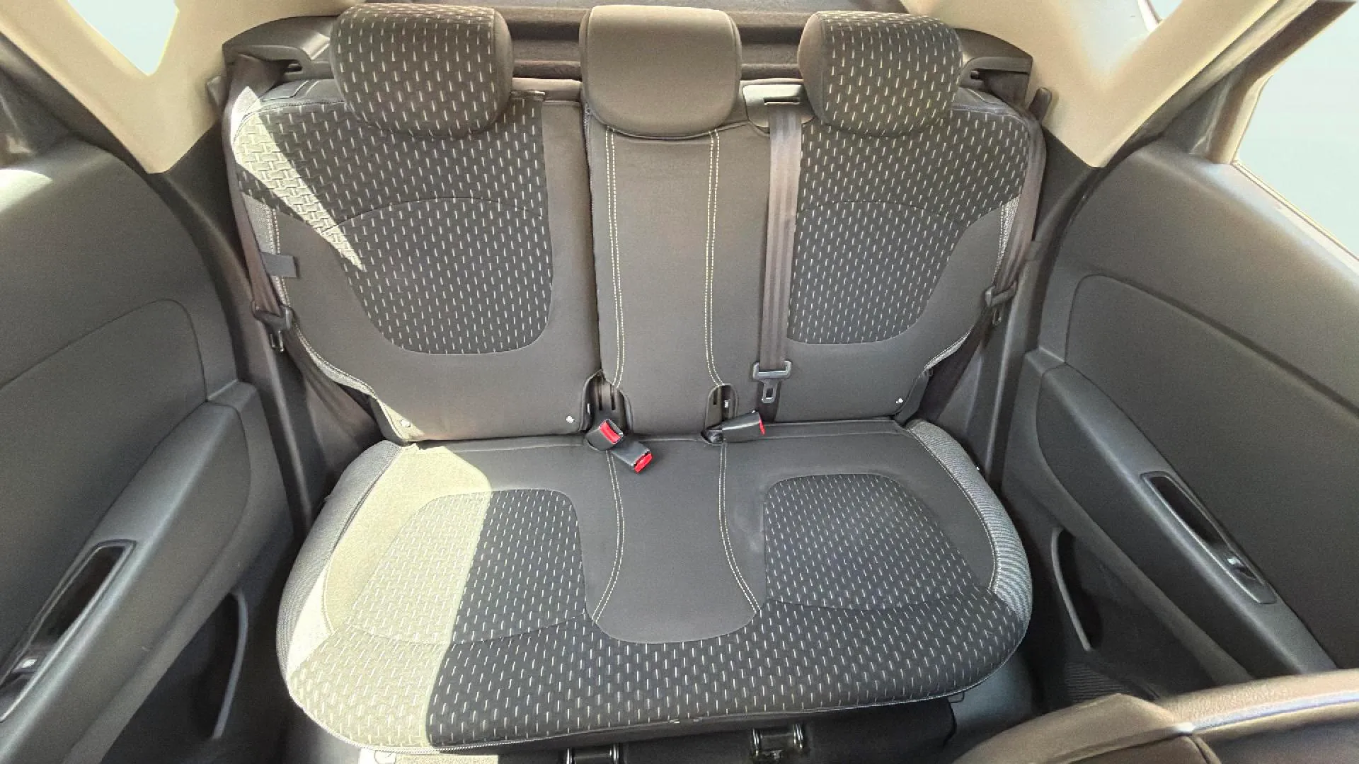 Renault Captur Limited TCe - foto 15