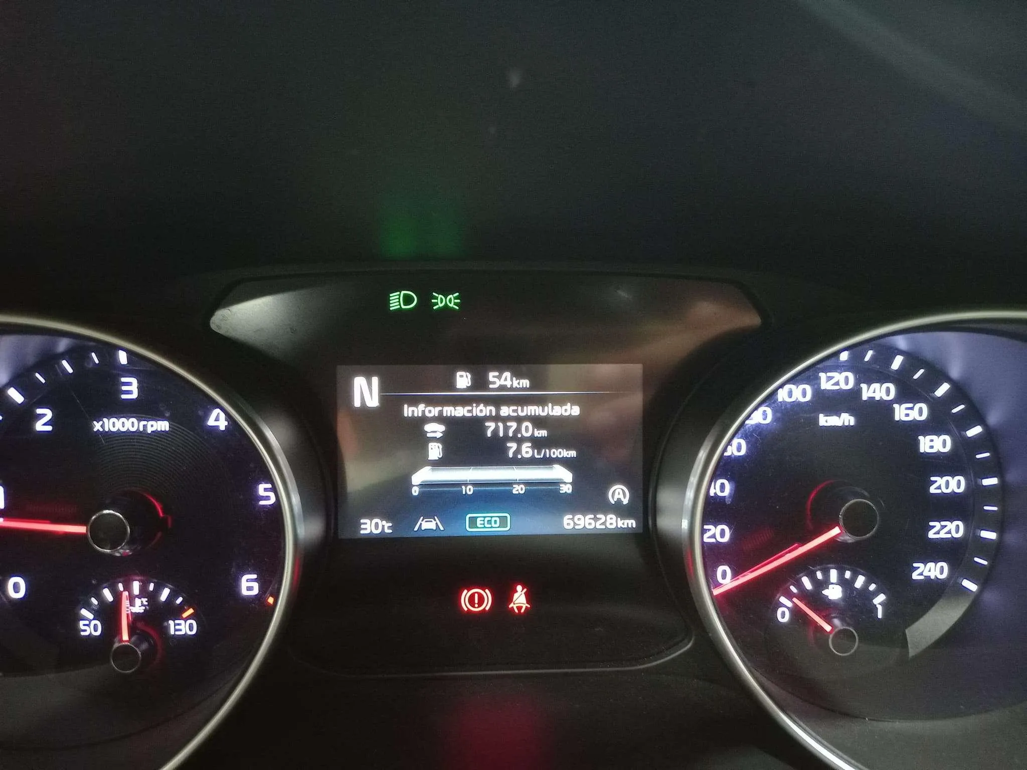 Kia Ceed 1.6 MHEV iMT Concept - foto 24