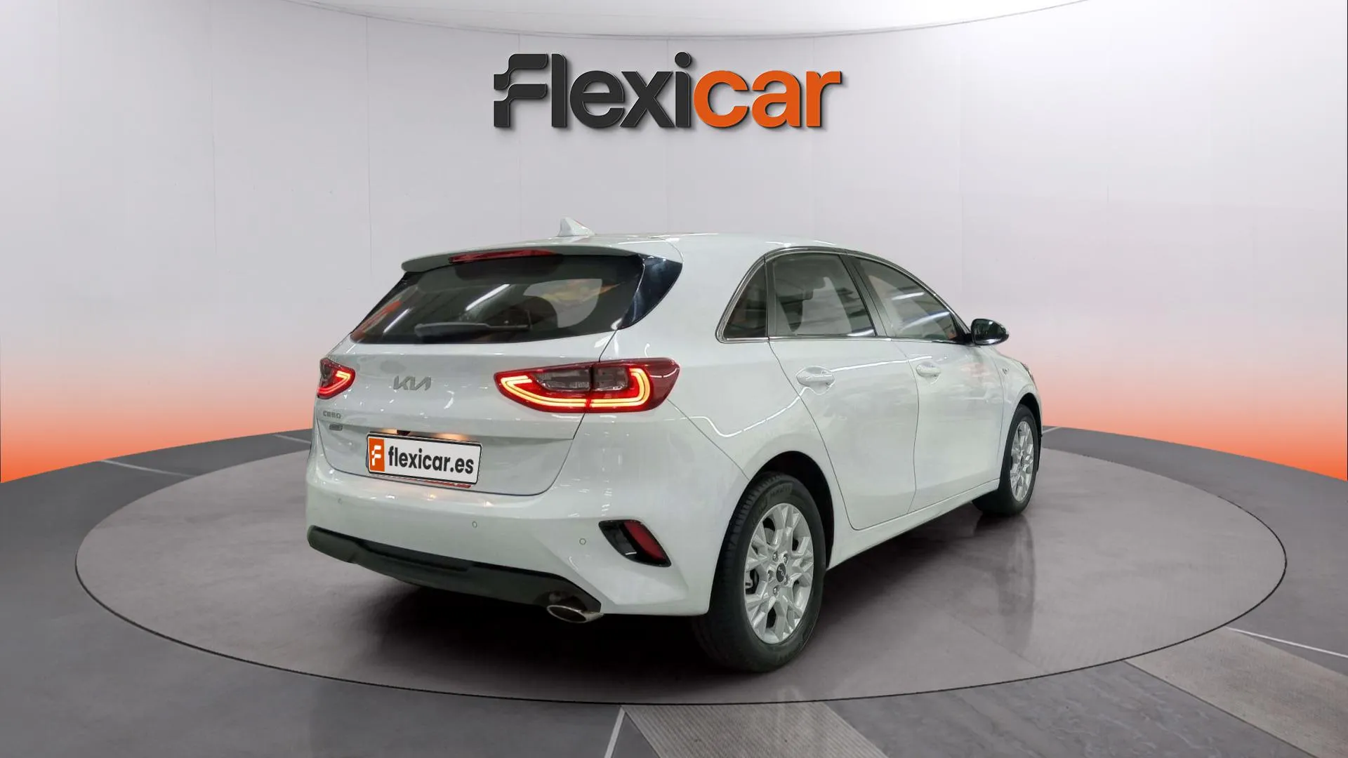 Kia Ceed 1.6 MHEV iMT Concept - foto 7