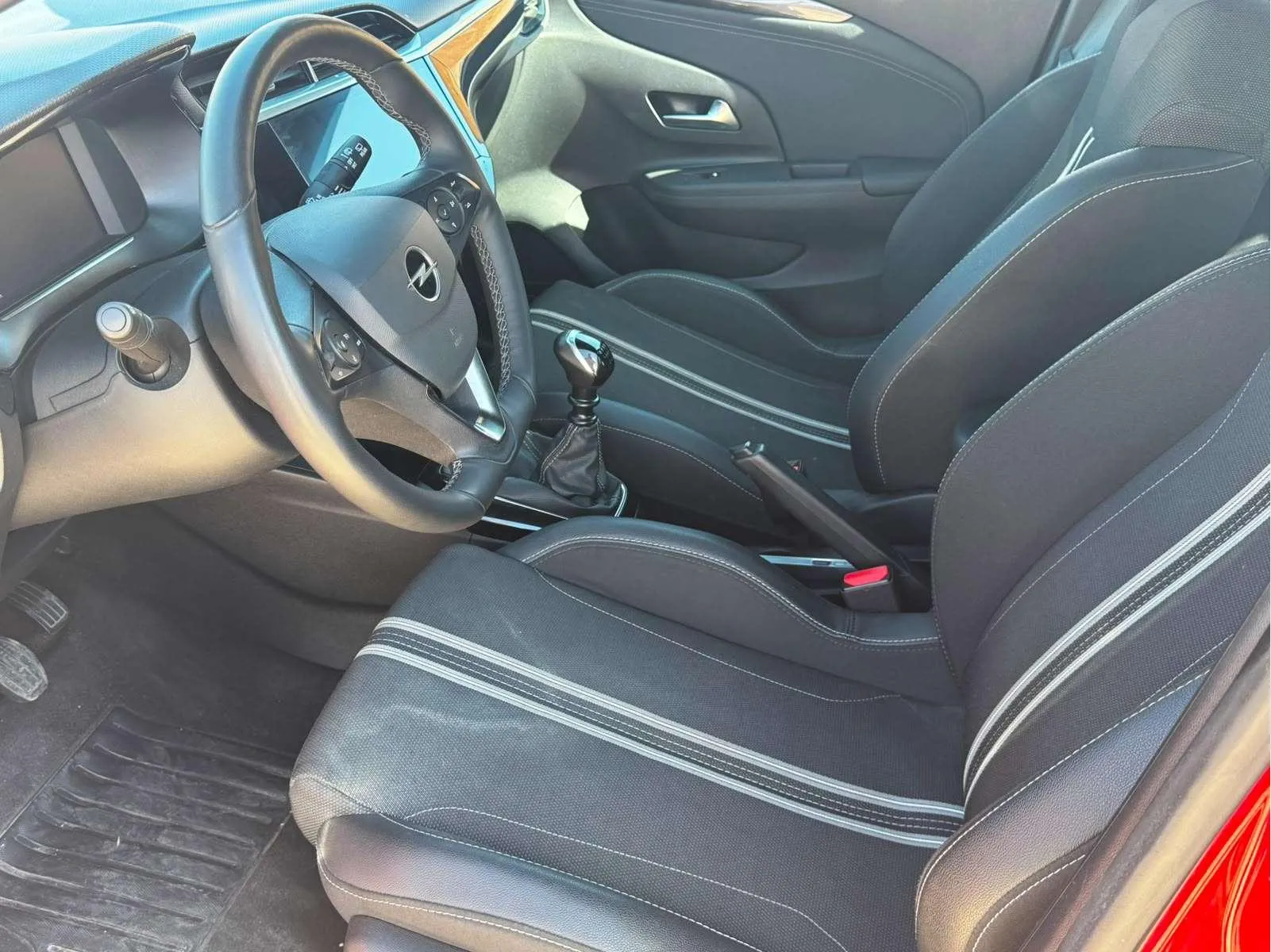 Opel Corsa 1.2T XHL GS - foto 9