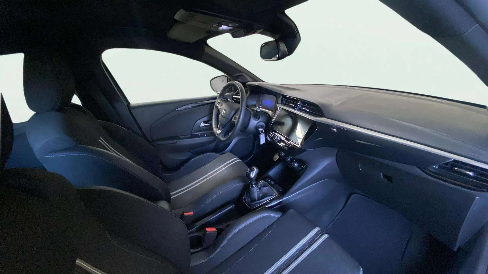 Opel Corsa 1.2T XHL GS - foto 17