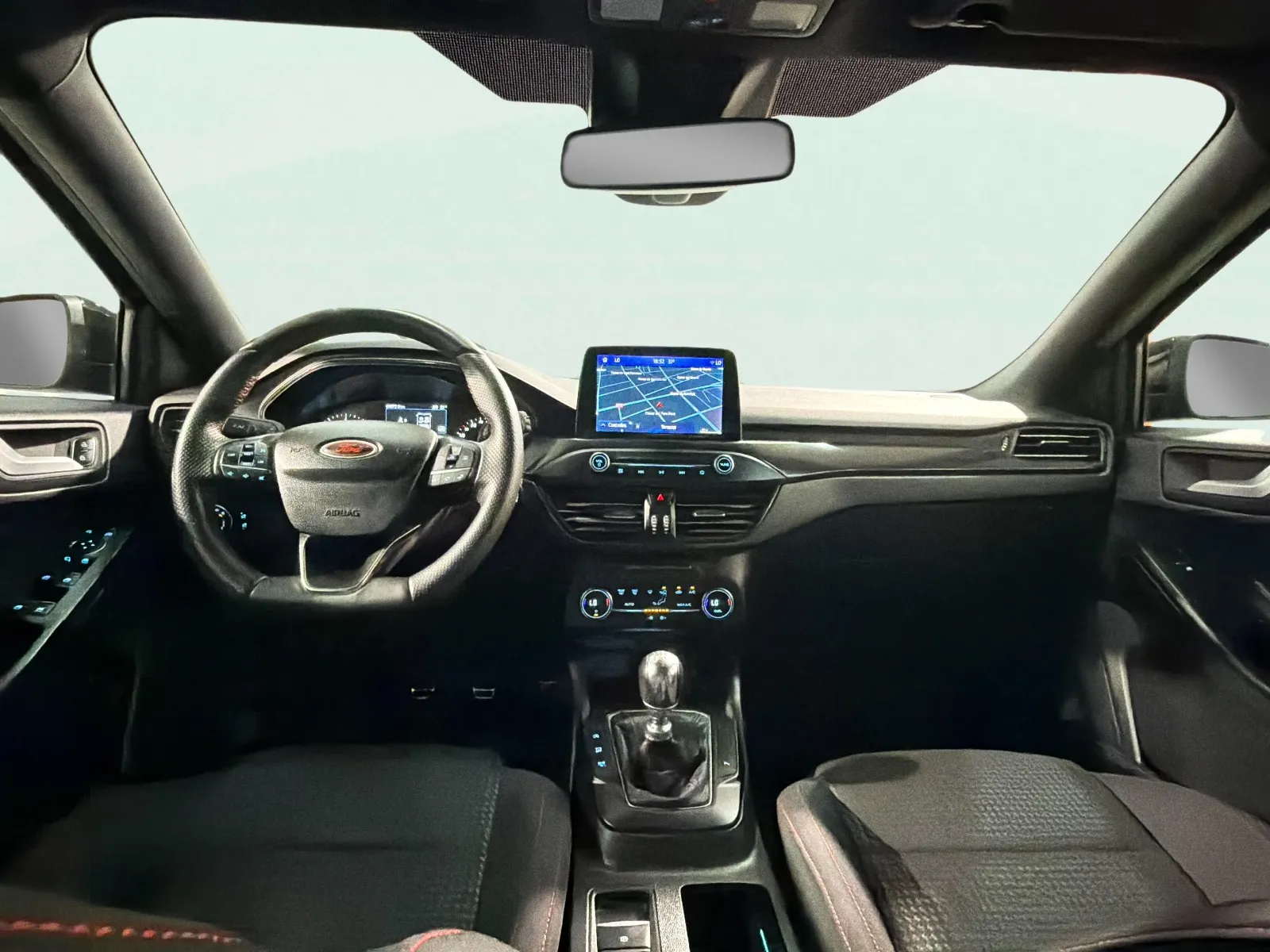 Ford Focus 1.0 EcoBoost ST-Line - foto 6