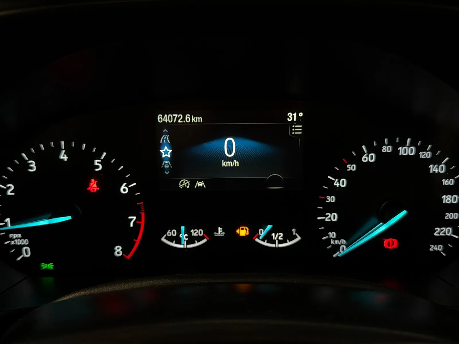 Ford Focus 1.0 EcoBoost ST-Line - foto 10