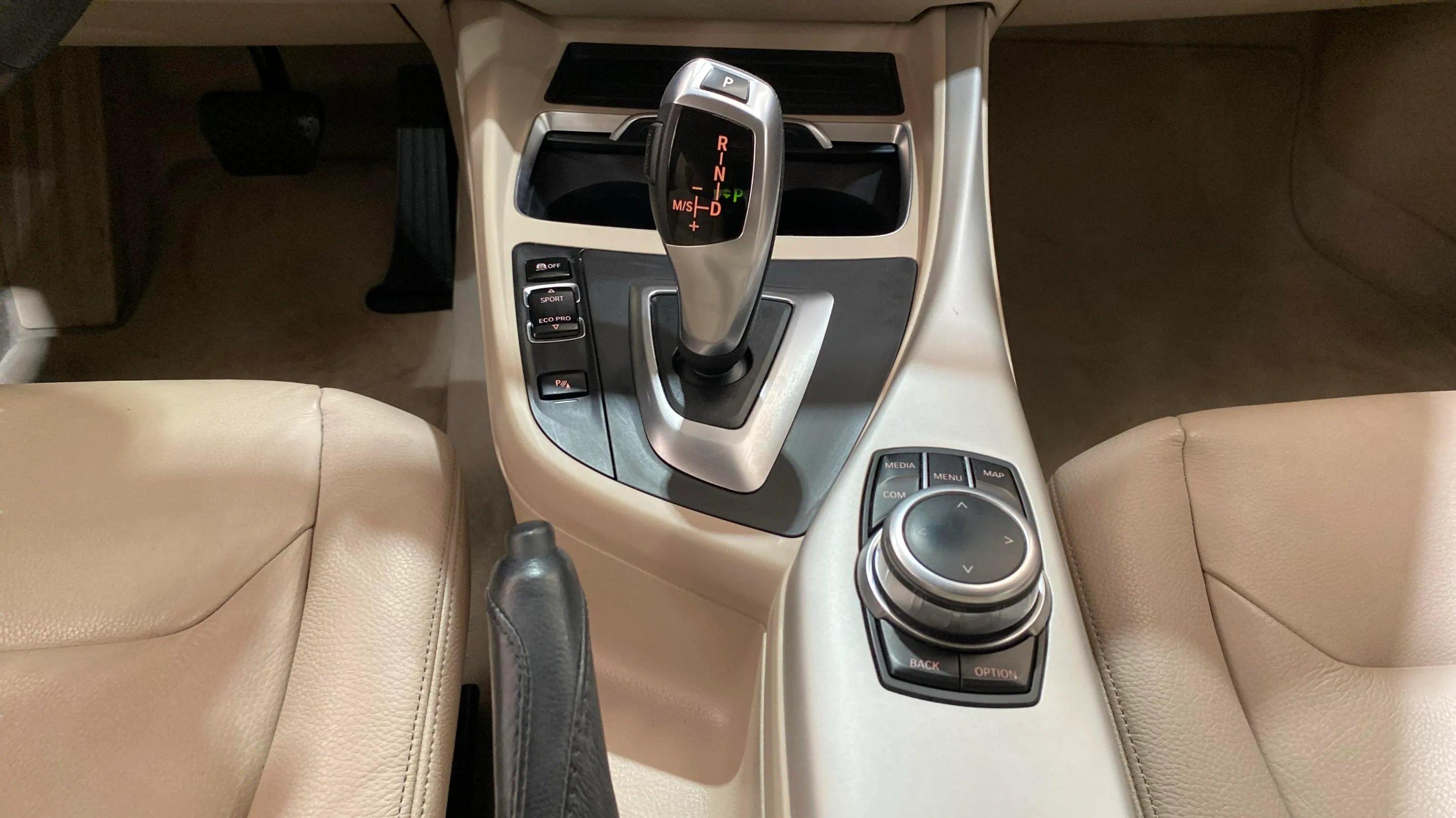 BMW Serie 2 218d - foto 25