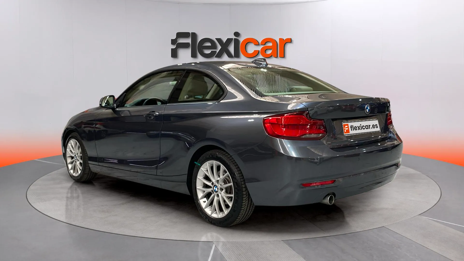 BMW Serie 2 218d - foto 6