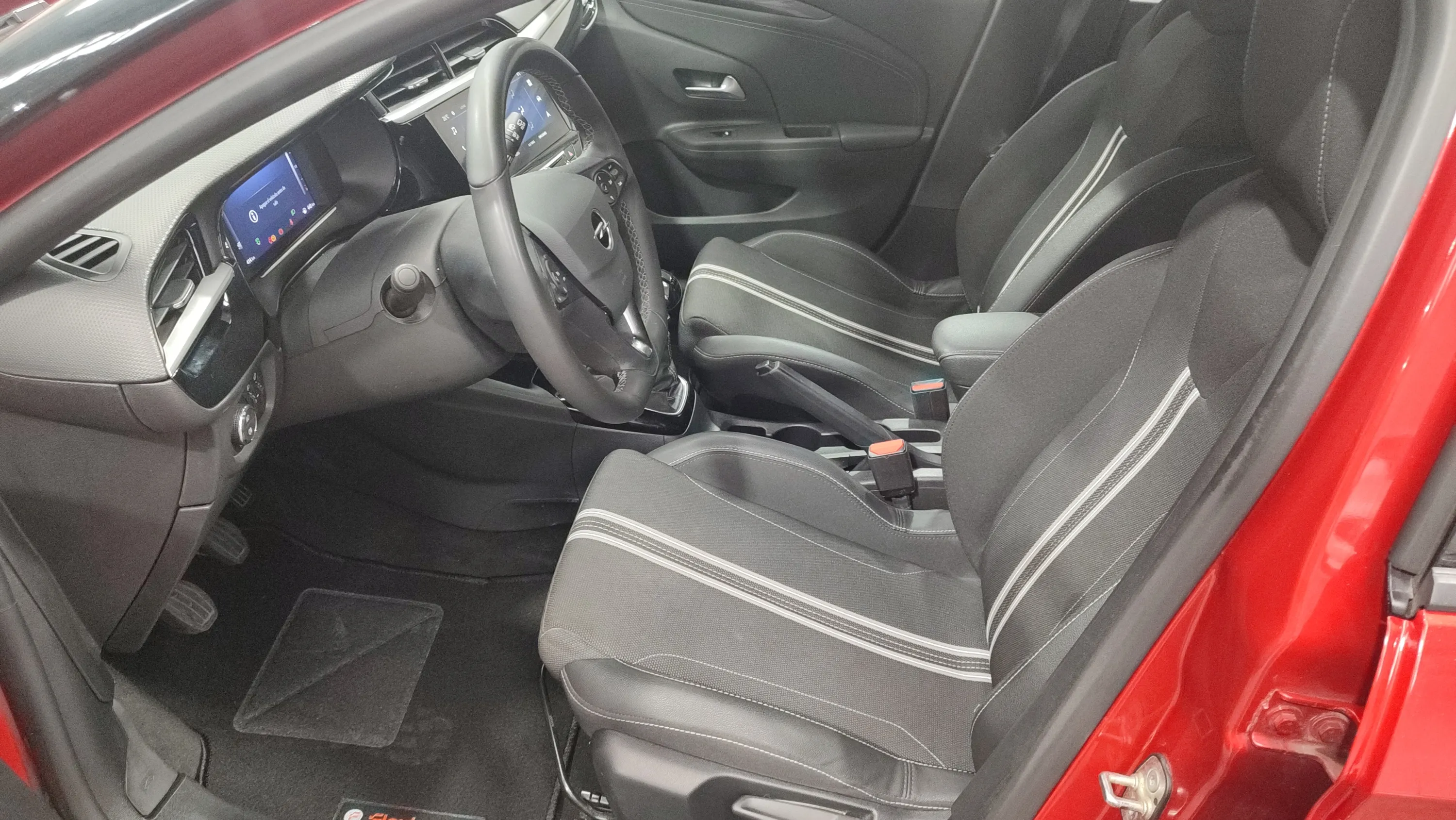 Opel Corsa 1.2T XHL GS - foto 19