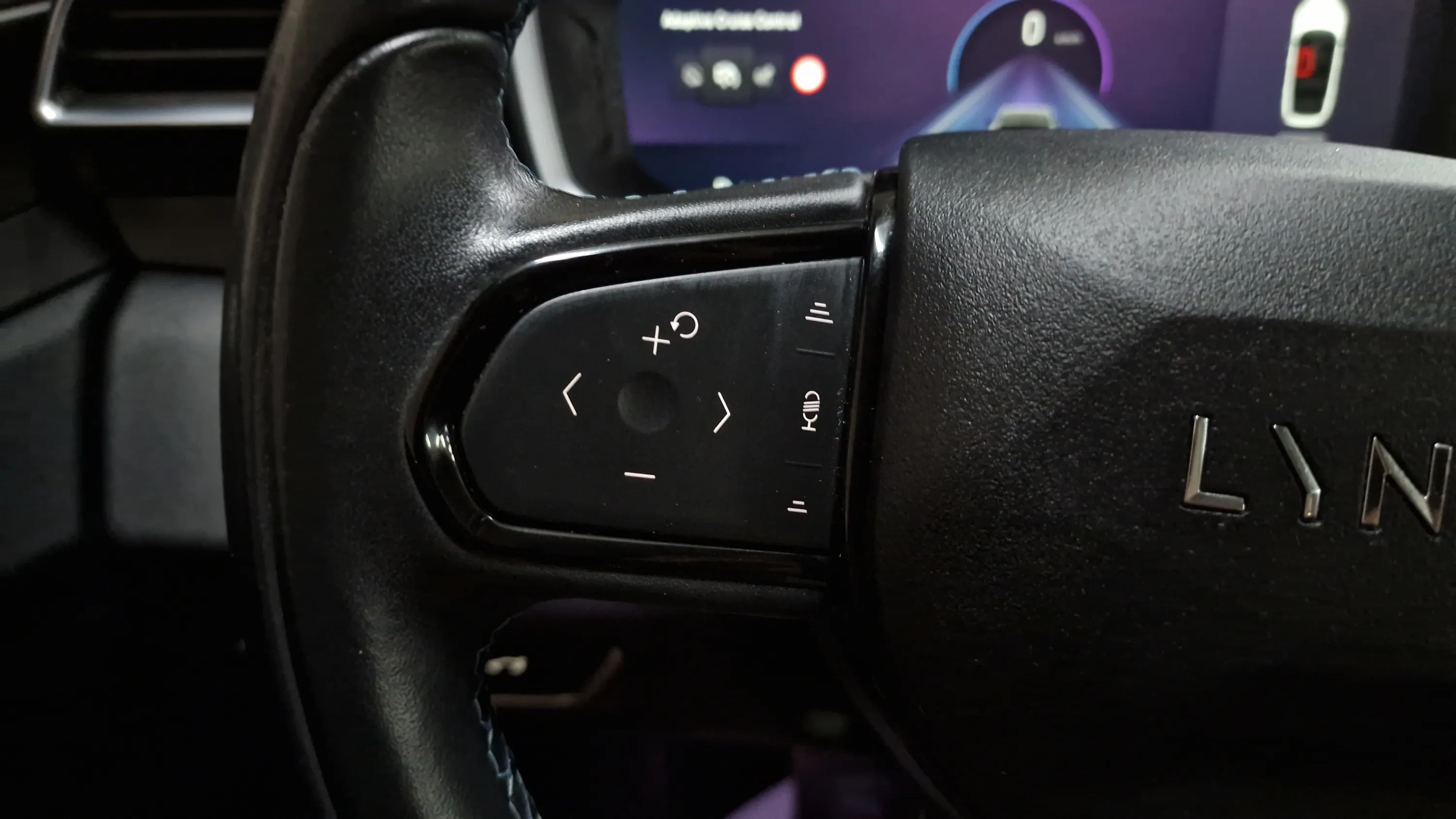 Lynk & Co 01 1.5 PHEV - foto 21