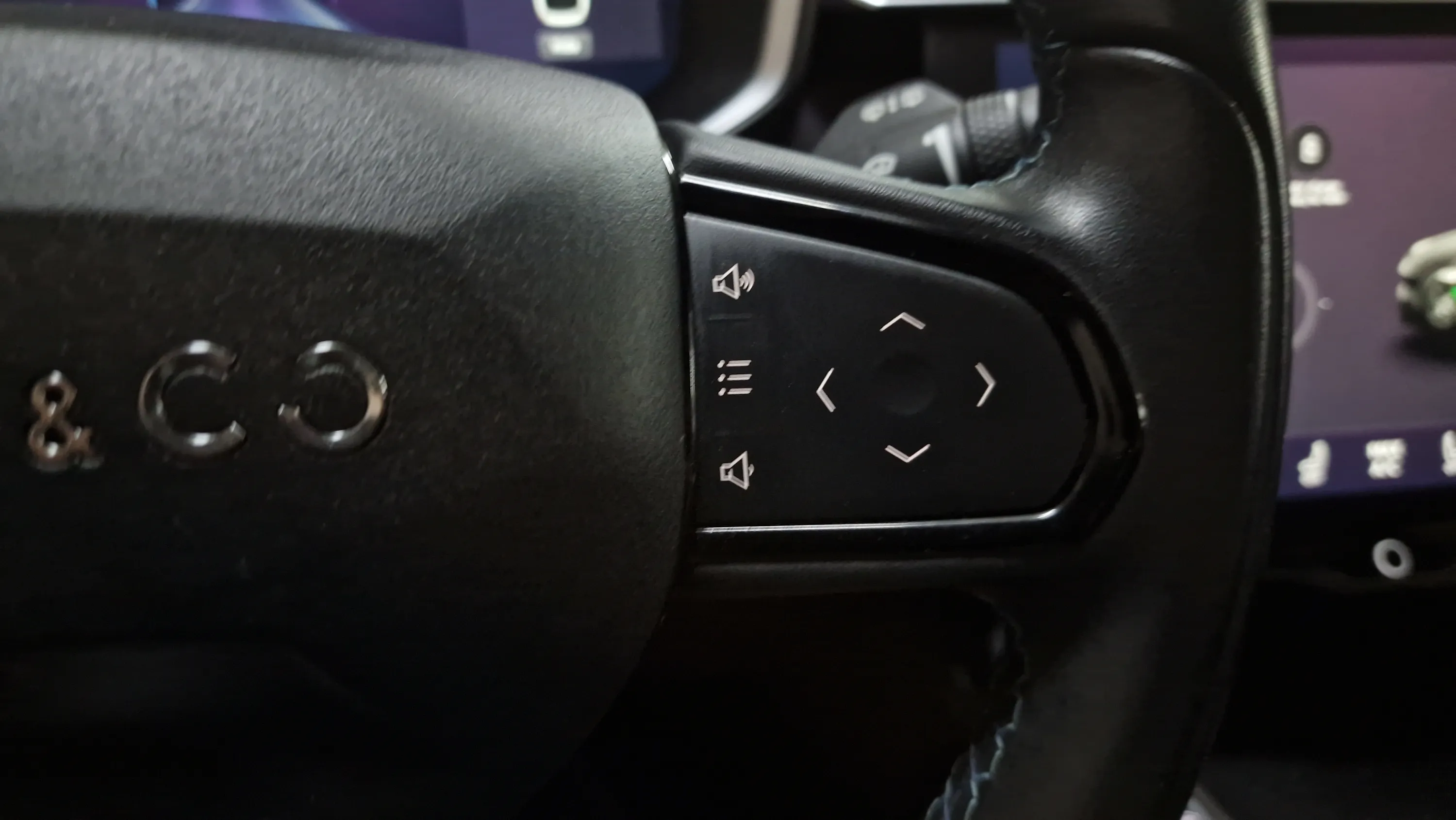 Lynk & Co 01 1.5 PHEV - foto 22