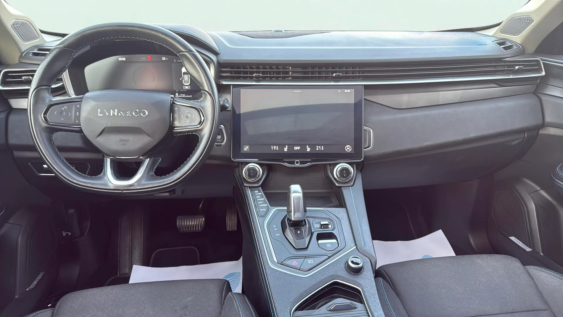 Lynk & Co 01 1.5 PHEV - foto 11