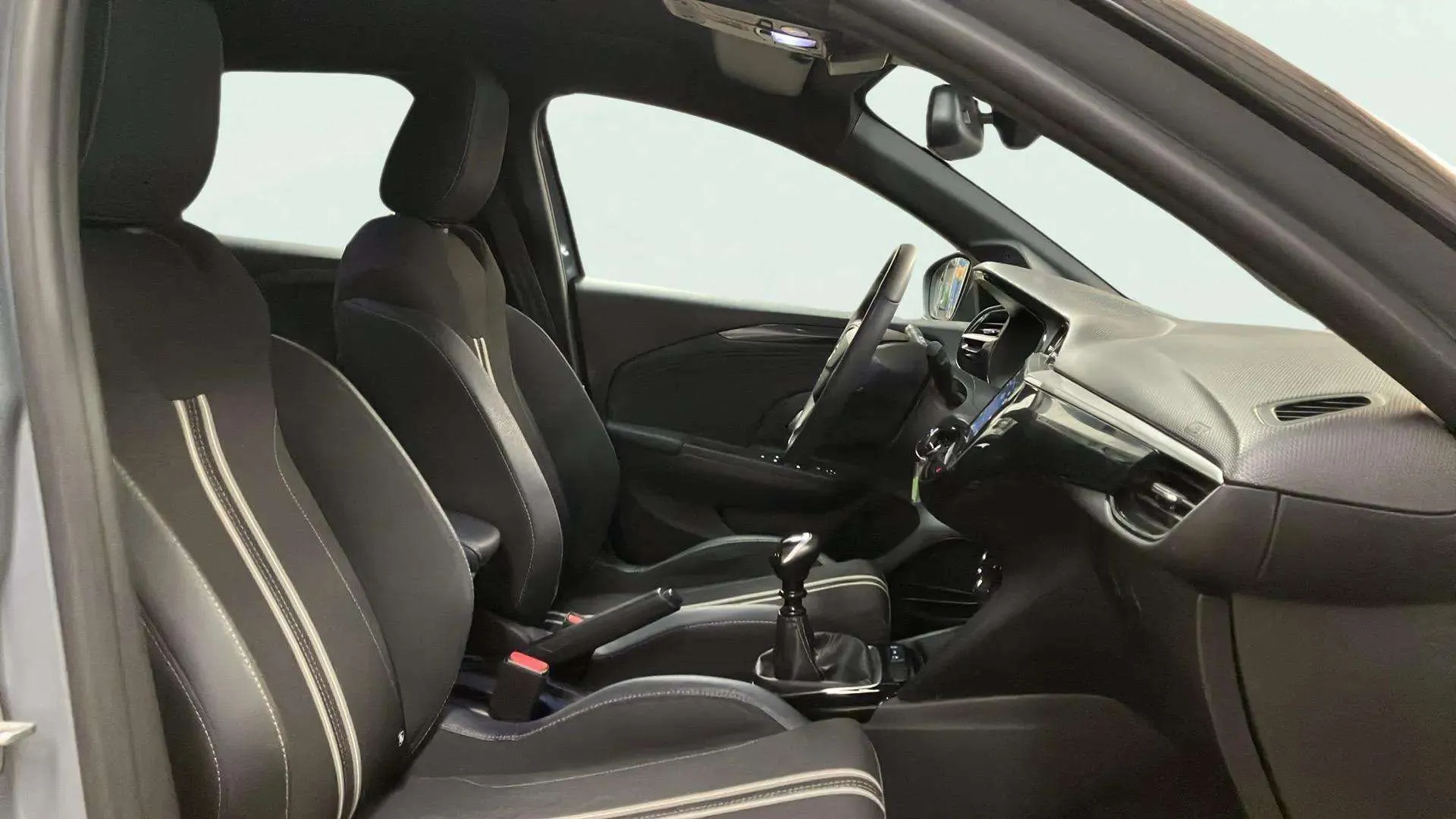 Opel Corsa 1.2T XHL GS - foto 15