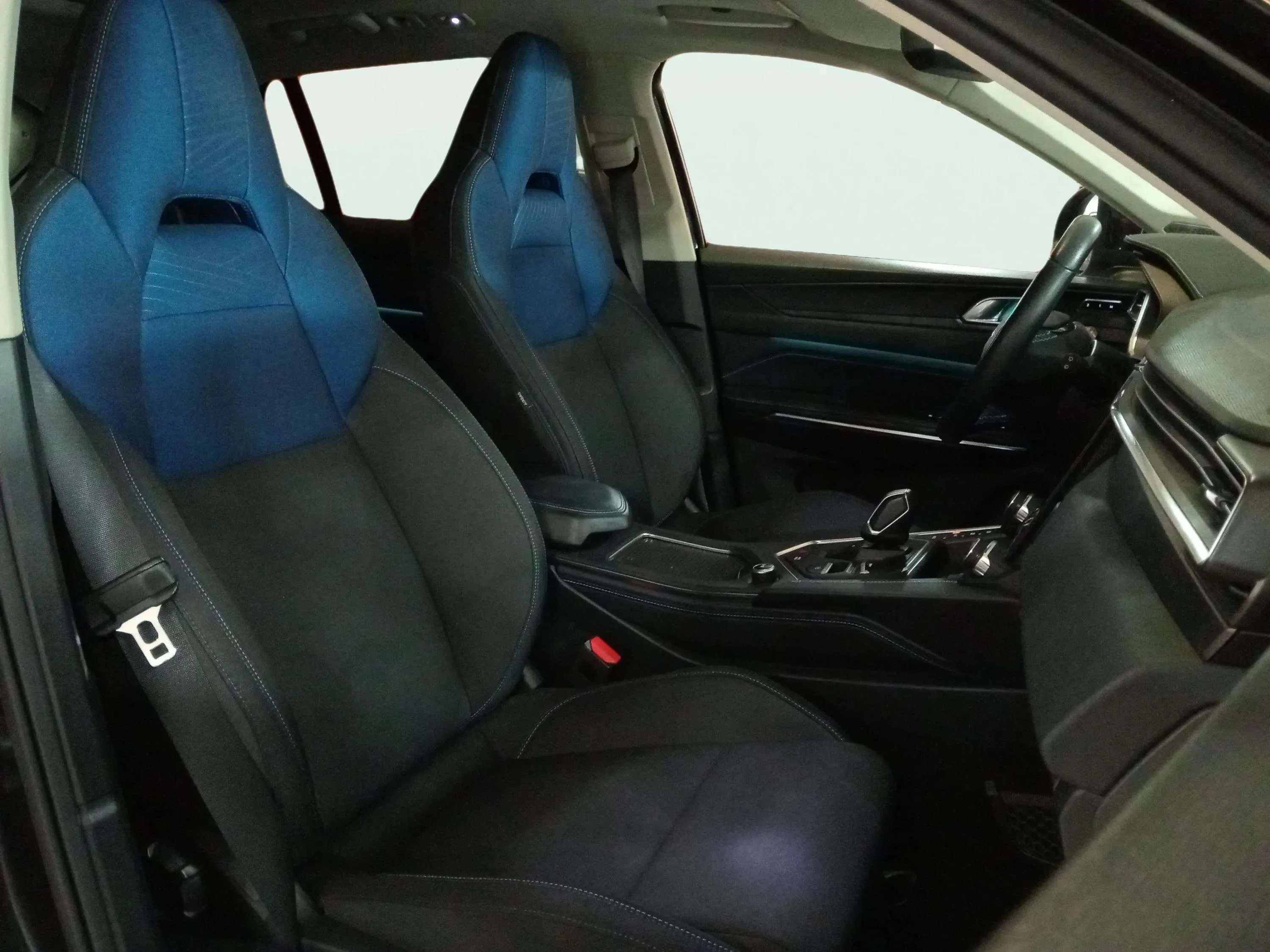Lynk & Co 01 1.5 PHEV - foto 13