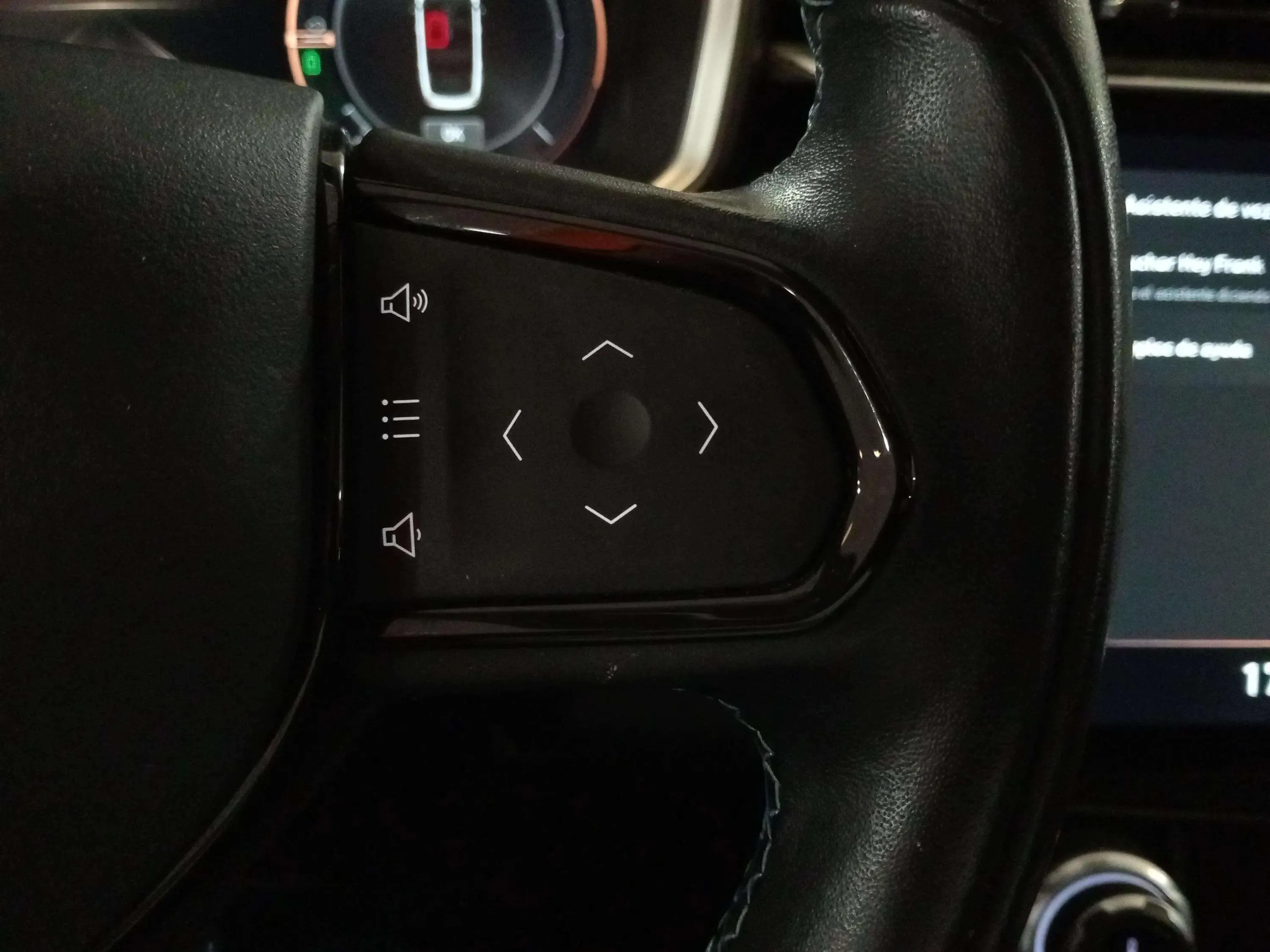 Lynk & Co 01 1.5 PHEV - foto 21