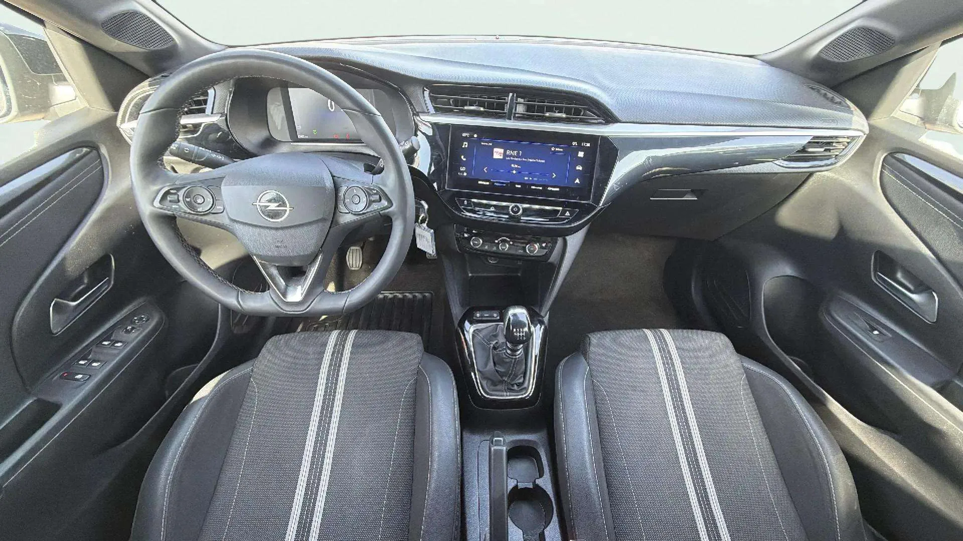 Opel Corsa 1.2T XHL GS - foto 10